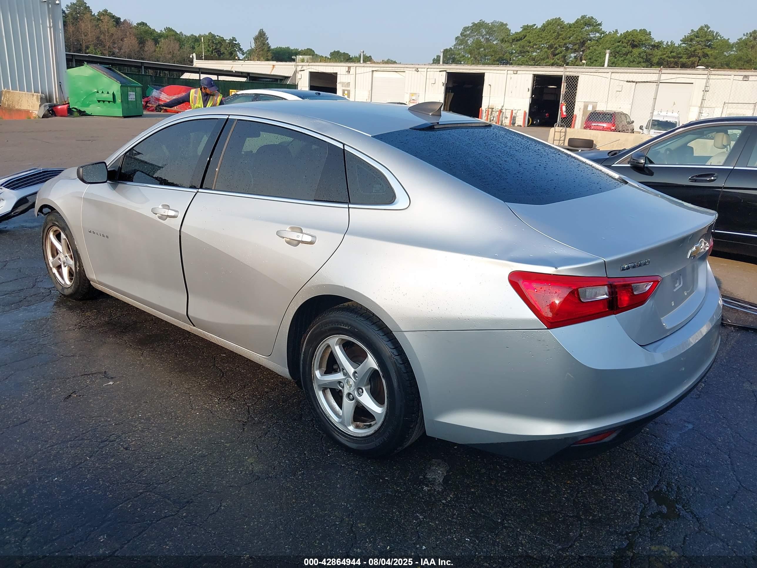 CHEVROLET MALIBU image 3