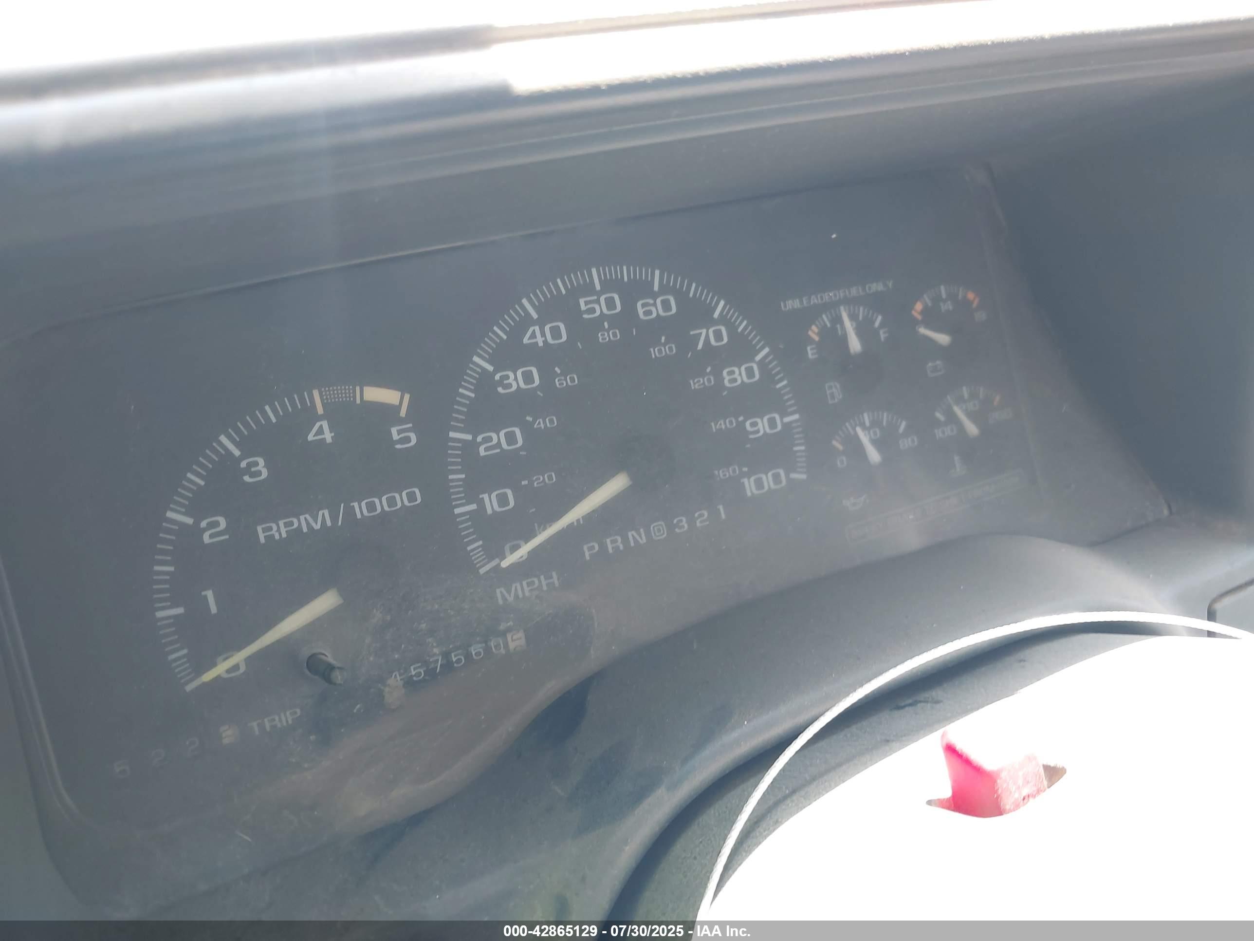 CHEVROLET GMT-400 image 7
