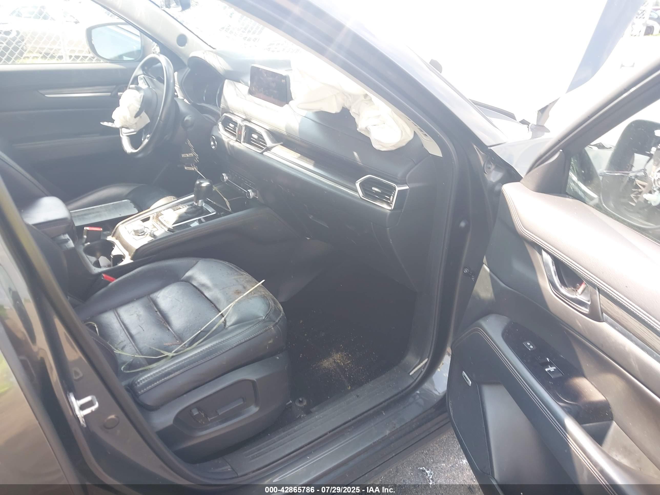 MAZDA CX-5 image 5