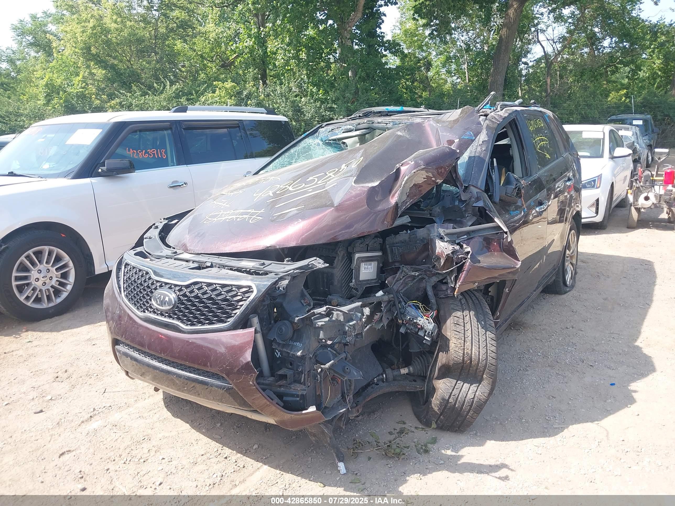 KIA SORENTO image 2