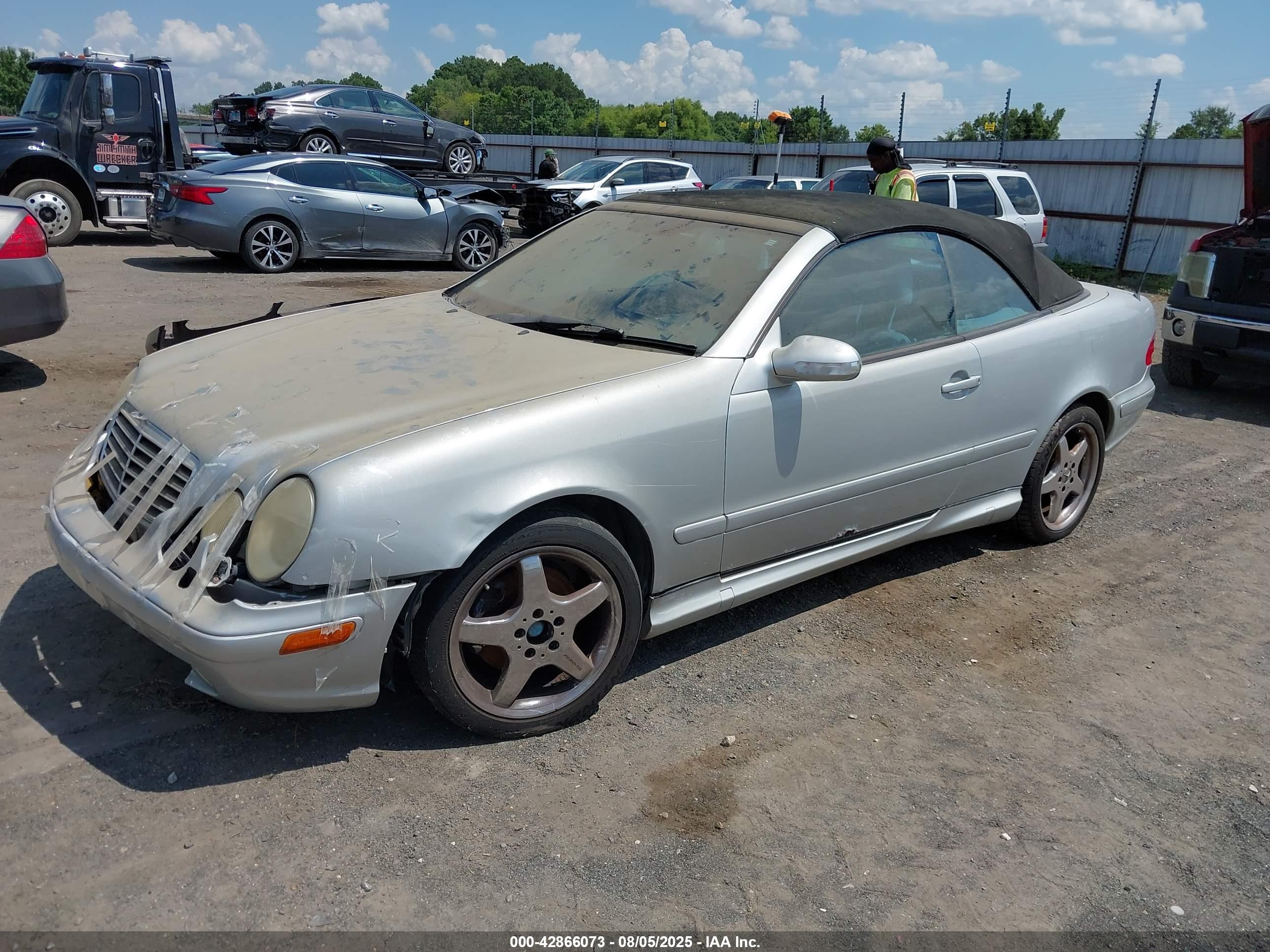 MERCEDES-BENZ CLK image 2