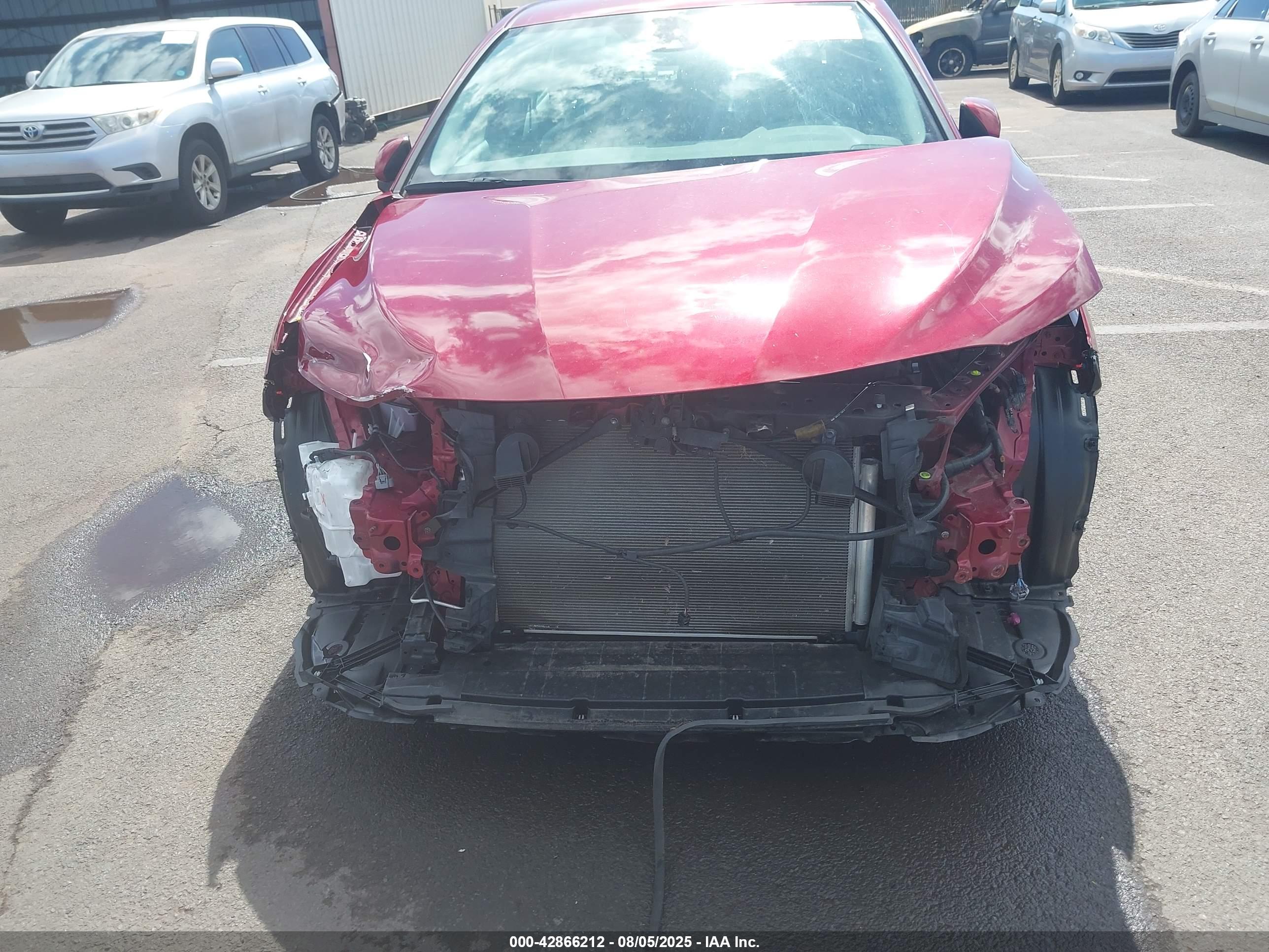 TOYOTA CAMRY image 6