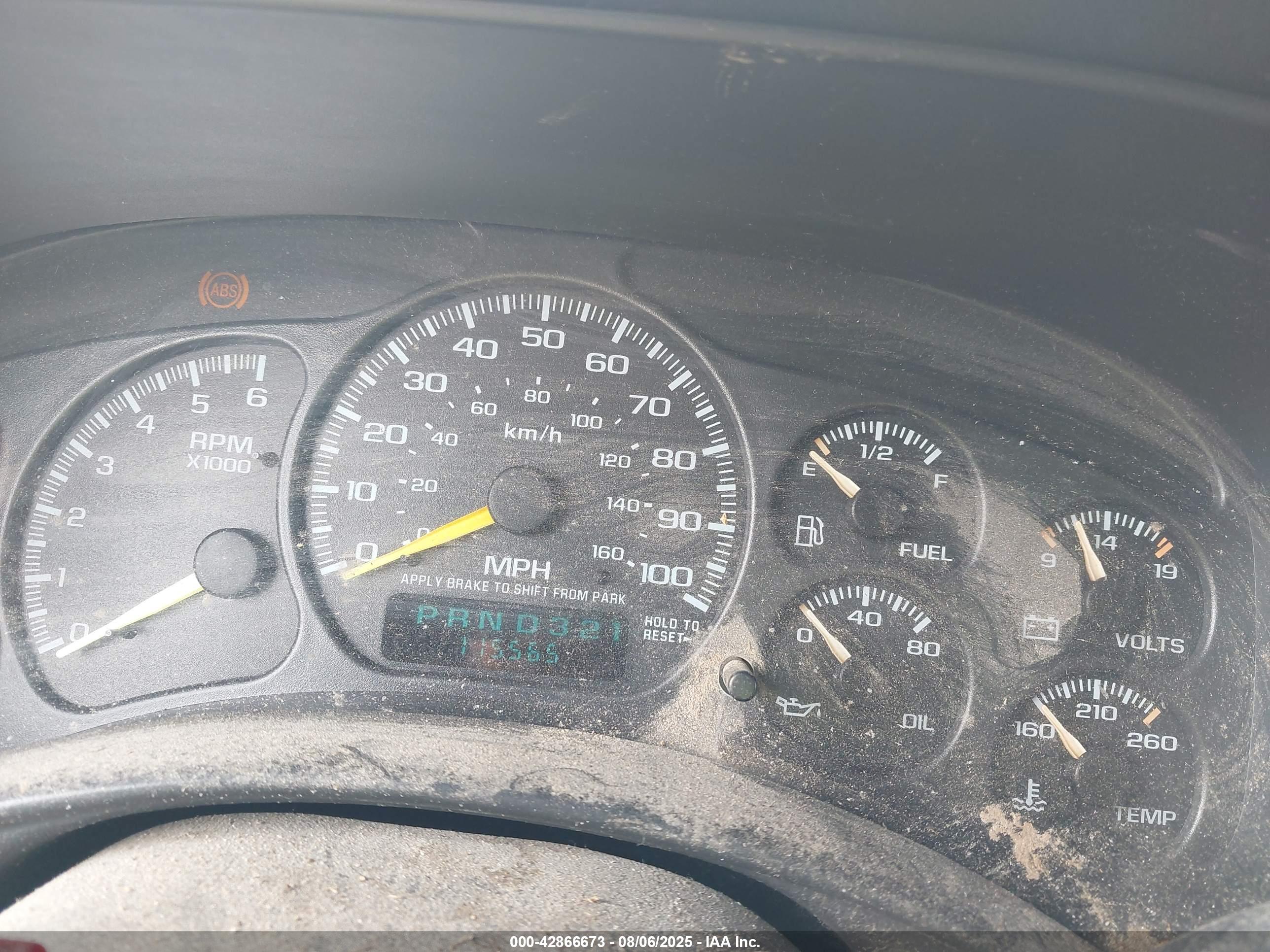 CHEVROLET SILVERADO image 7