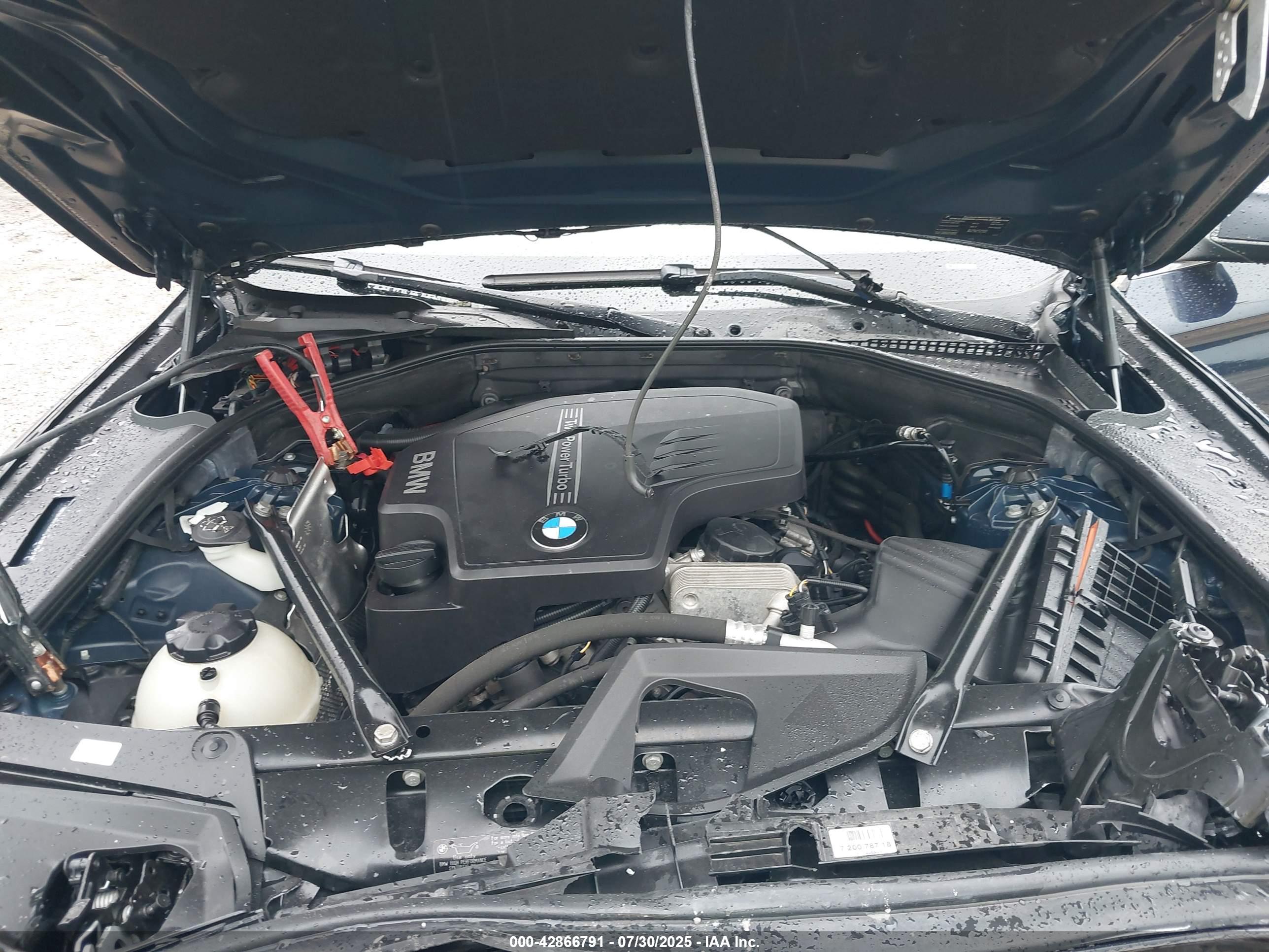 BMW 528I image 10