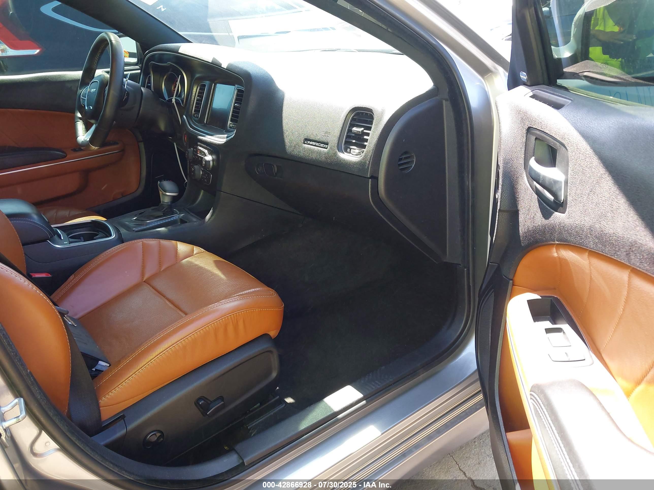 DODGE CHARGER image 5