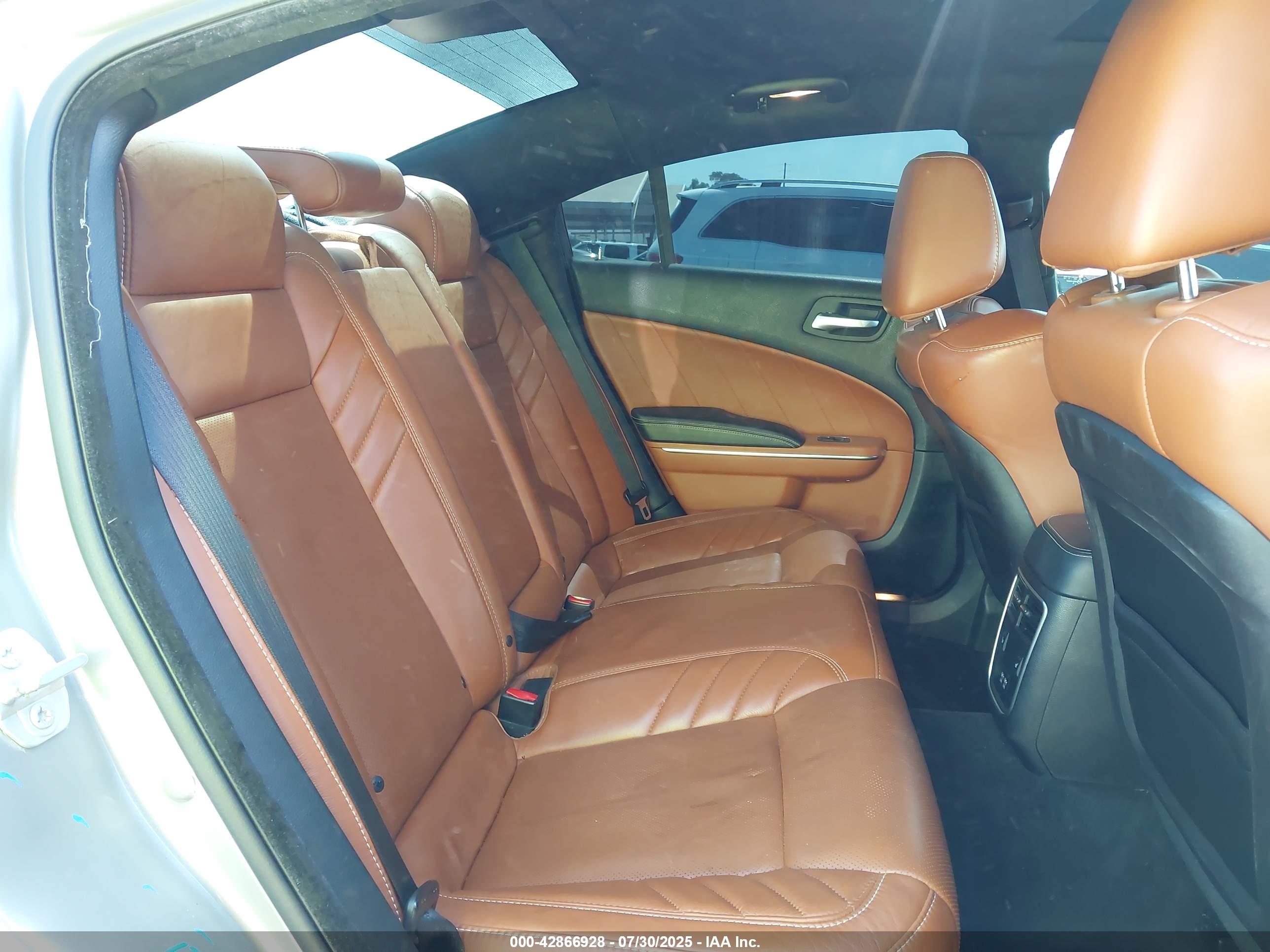 DODGE CHARGER image 8