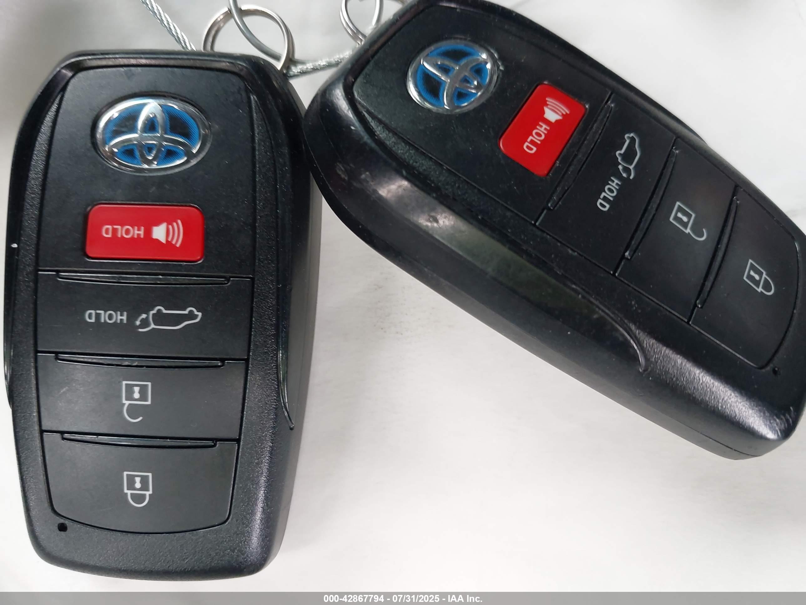 TOYOTA VENZA image 11