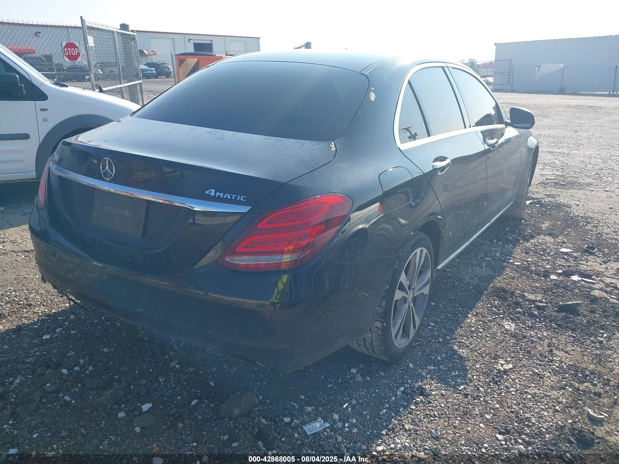 MERCEDES-BENZ C image 4