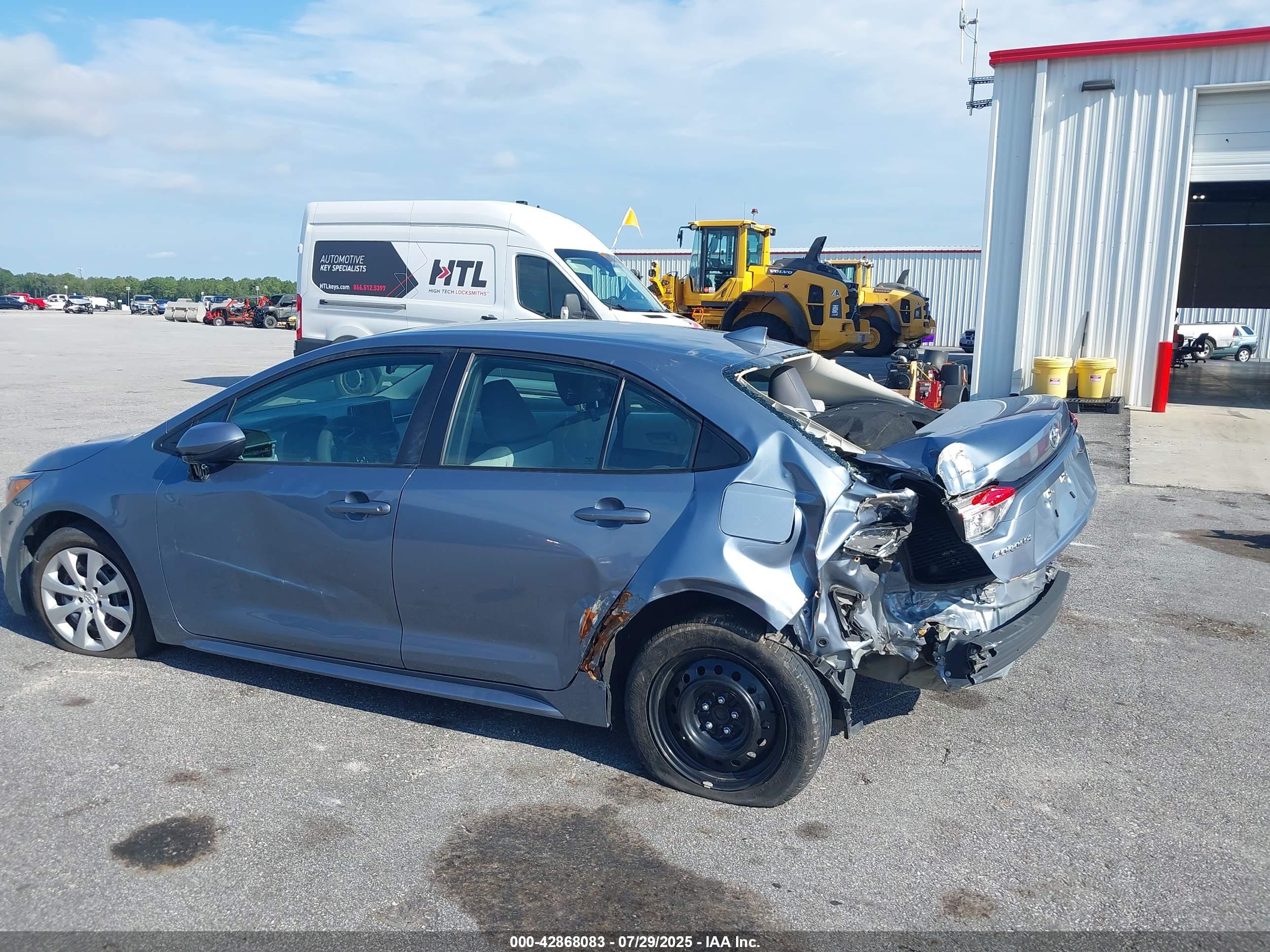 TOYOTA COROLLA image 6