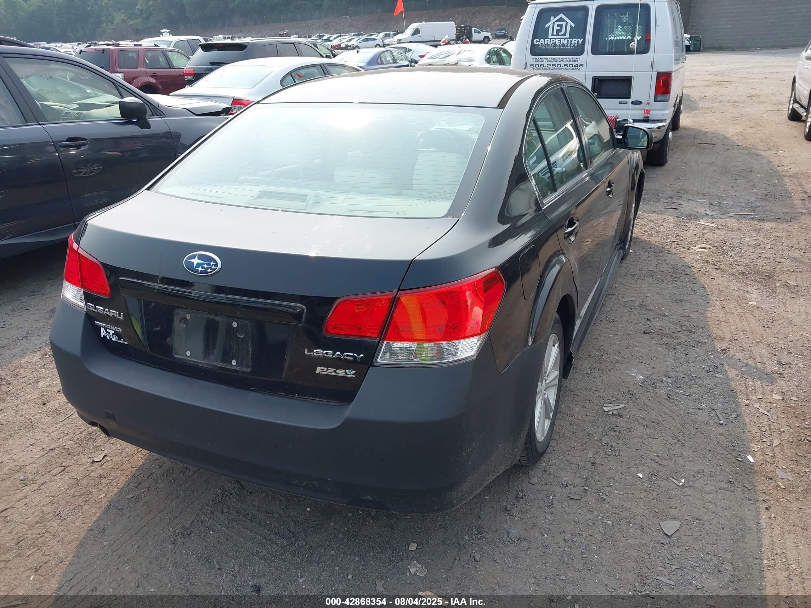 SUBARU LEGACY image 4