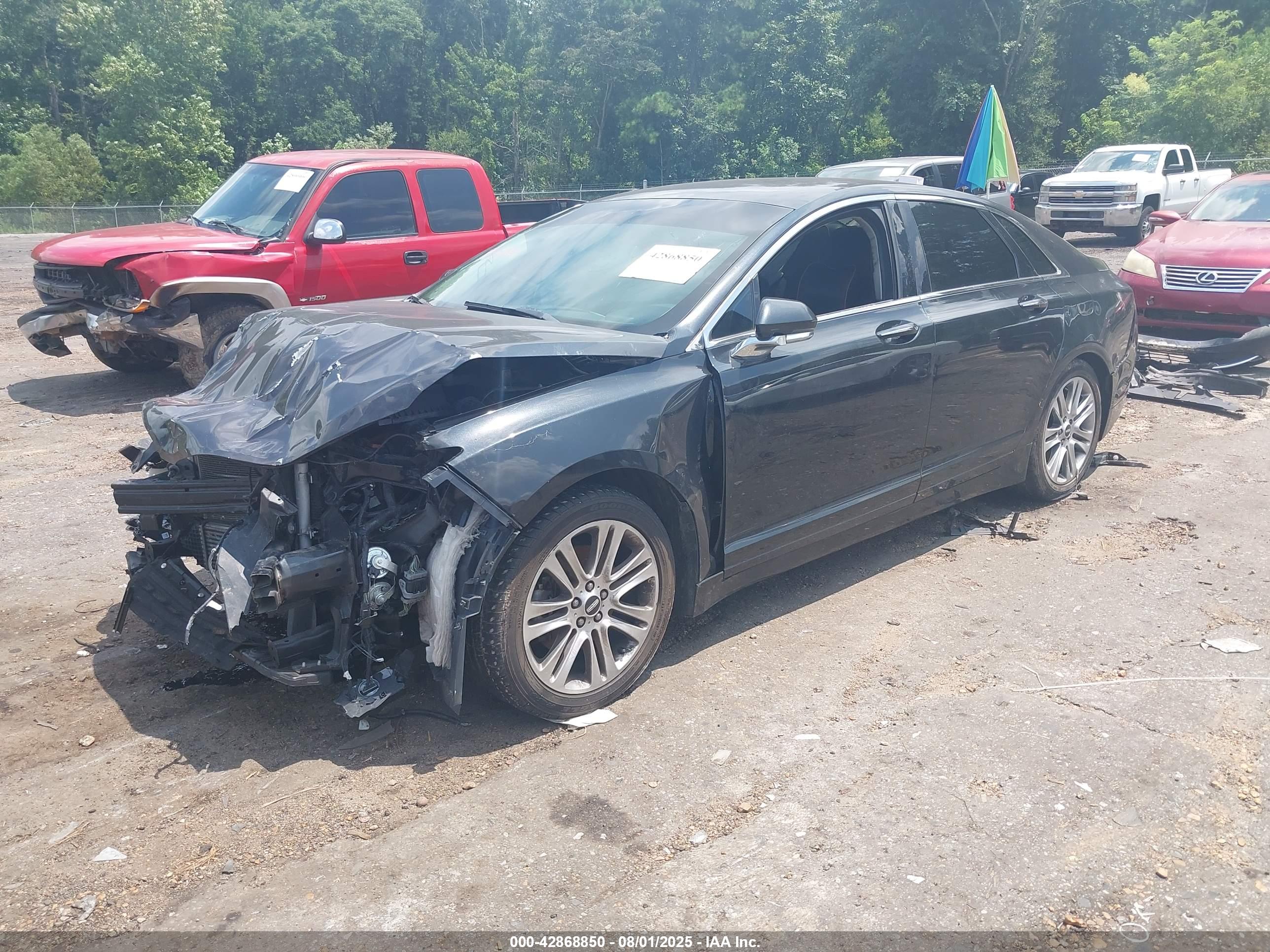 LINCOLN MKZ image 2