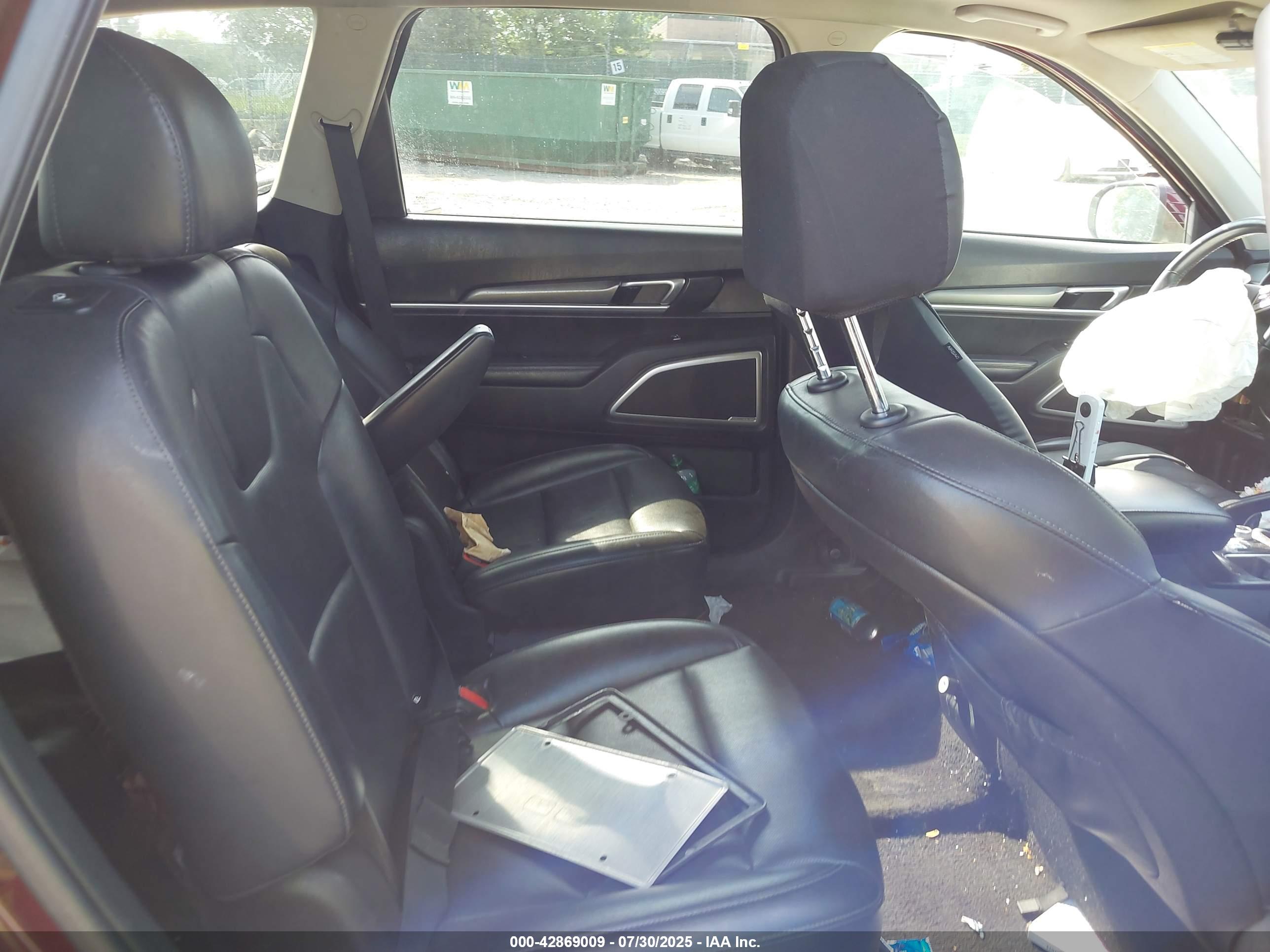 KIA TELLURIDE image 8