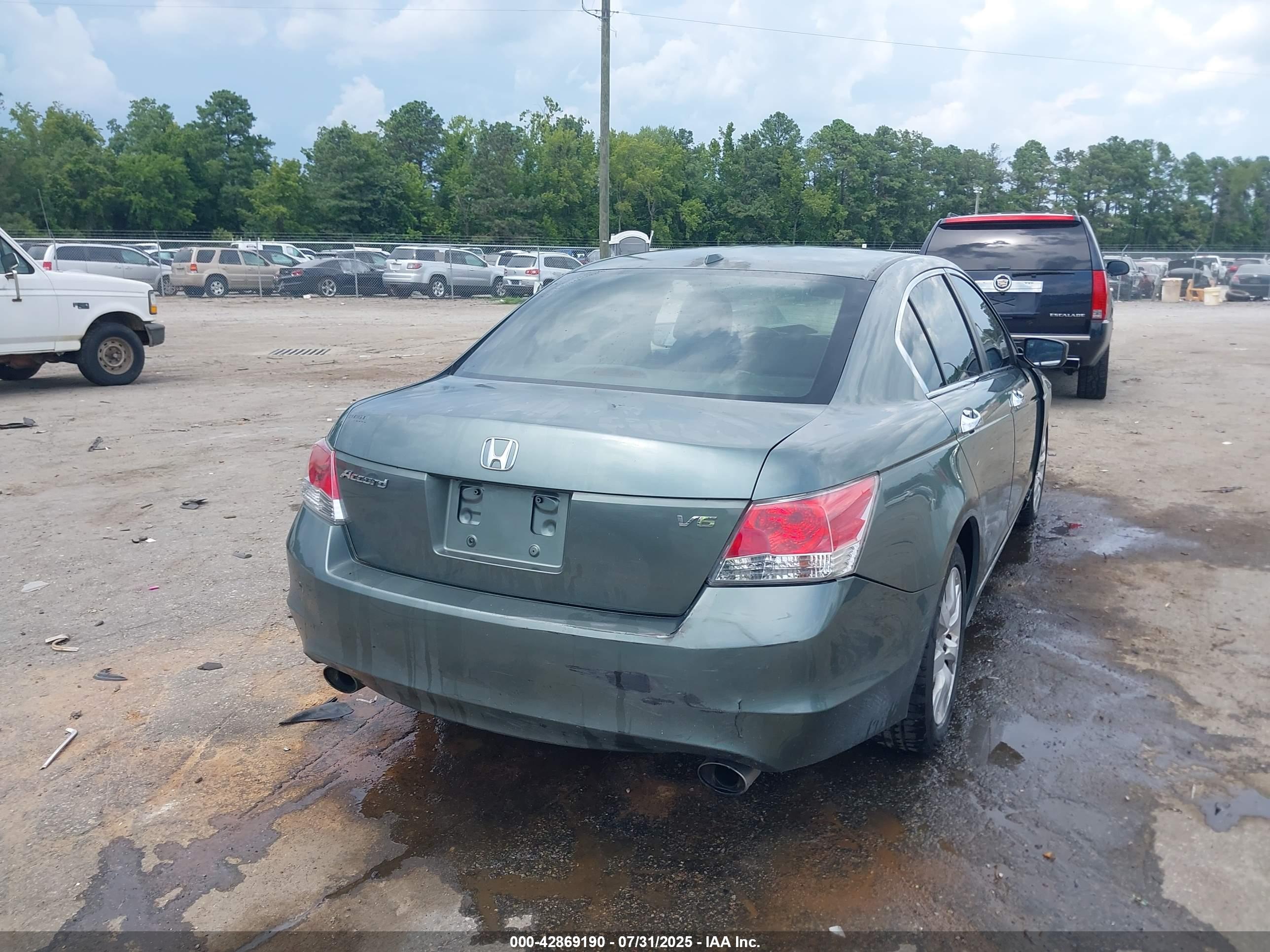 HONDA ACCORD image 4