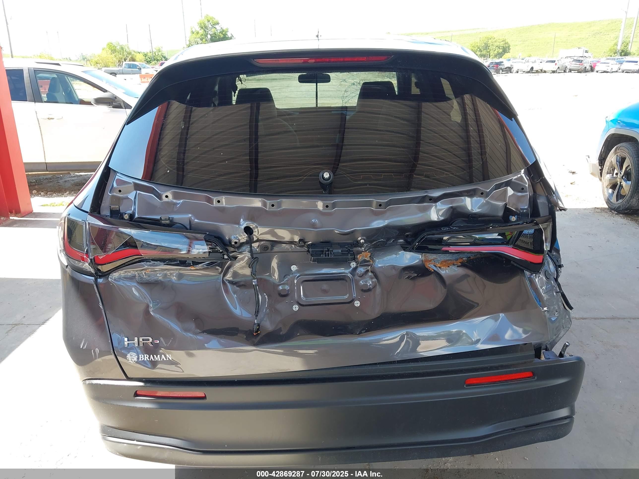 HONDA HR-V image 6