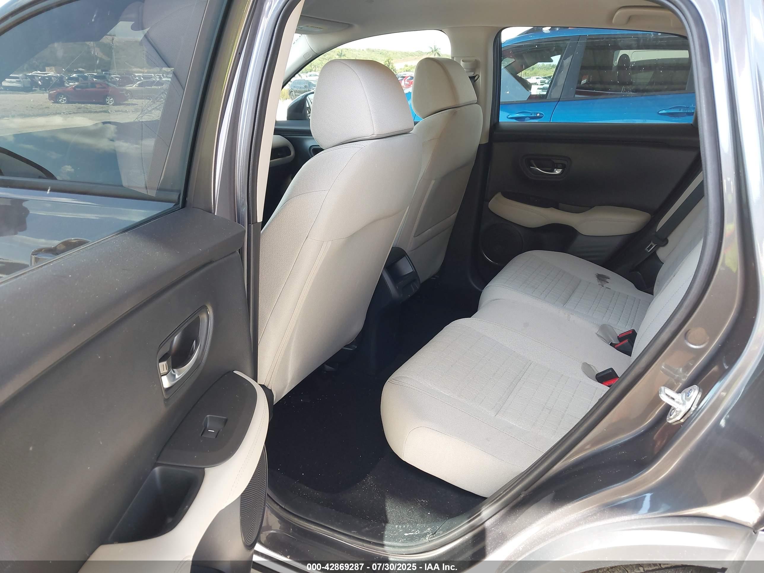 HONDA HR-V image 8