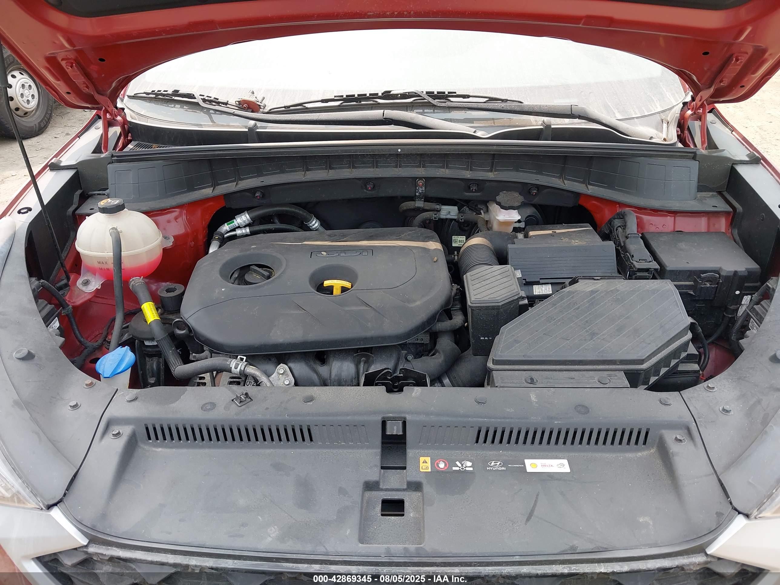 HYUNDAI TUCSON image 10