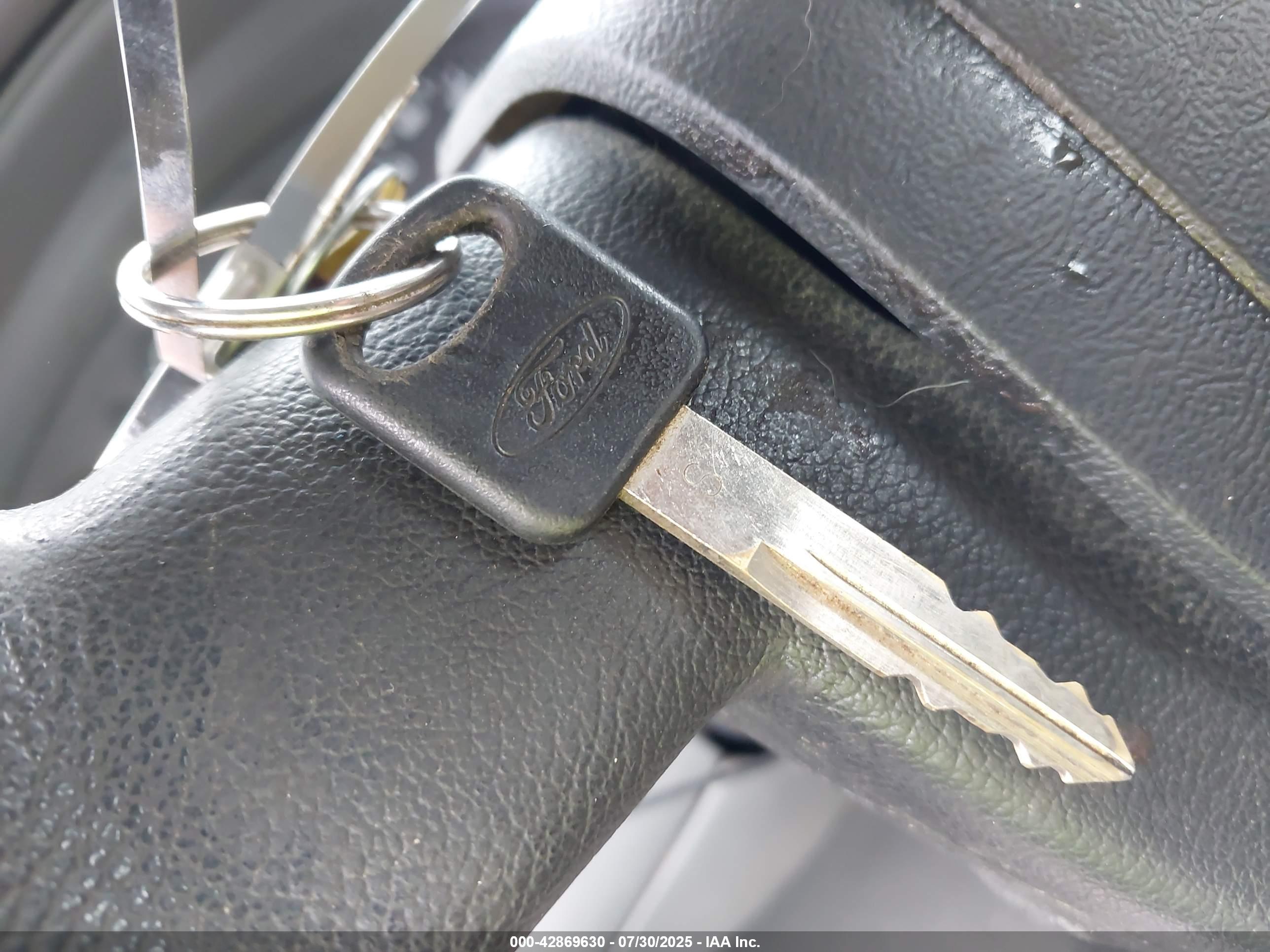 FORD RANGER image 11