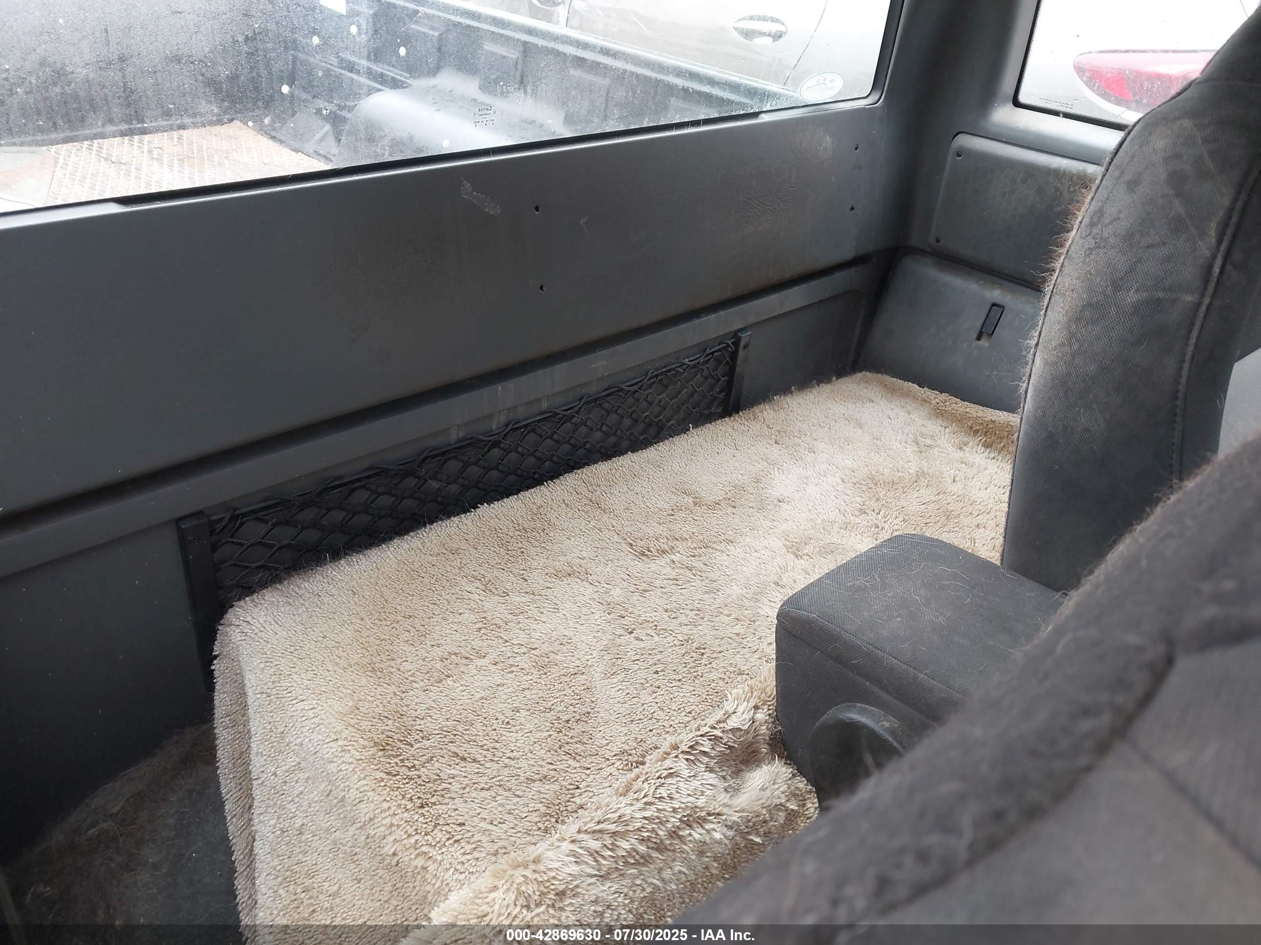 FORD RANGER image 8