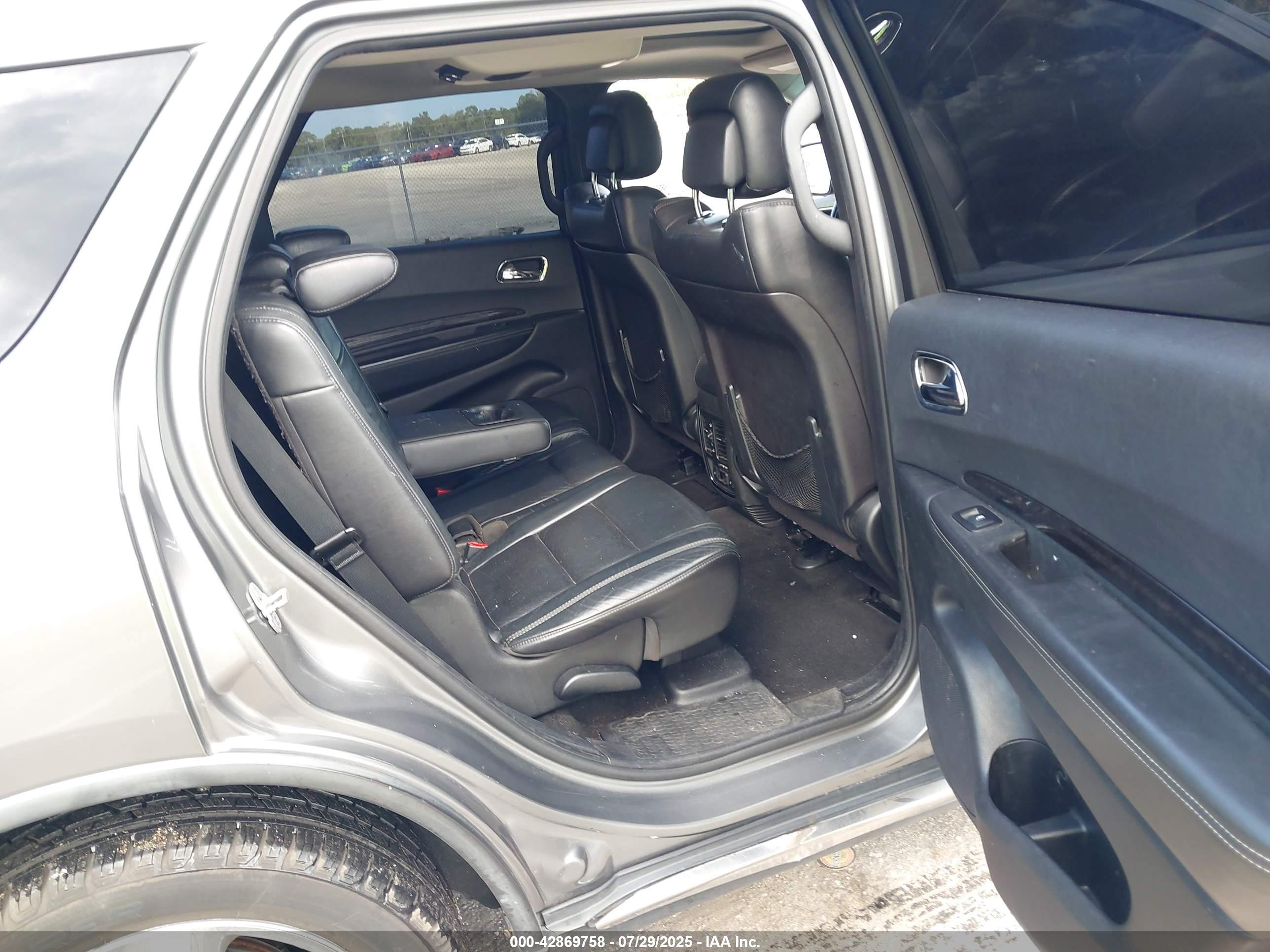 DODGE DURANGO image 8