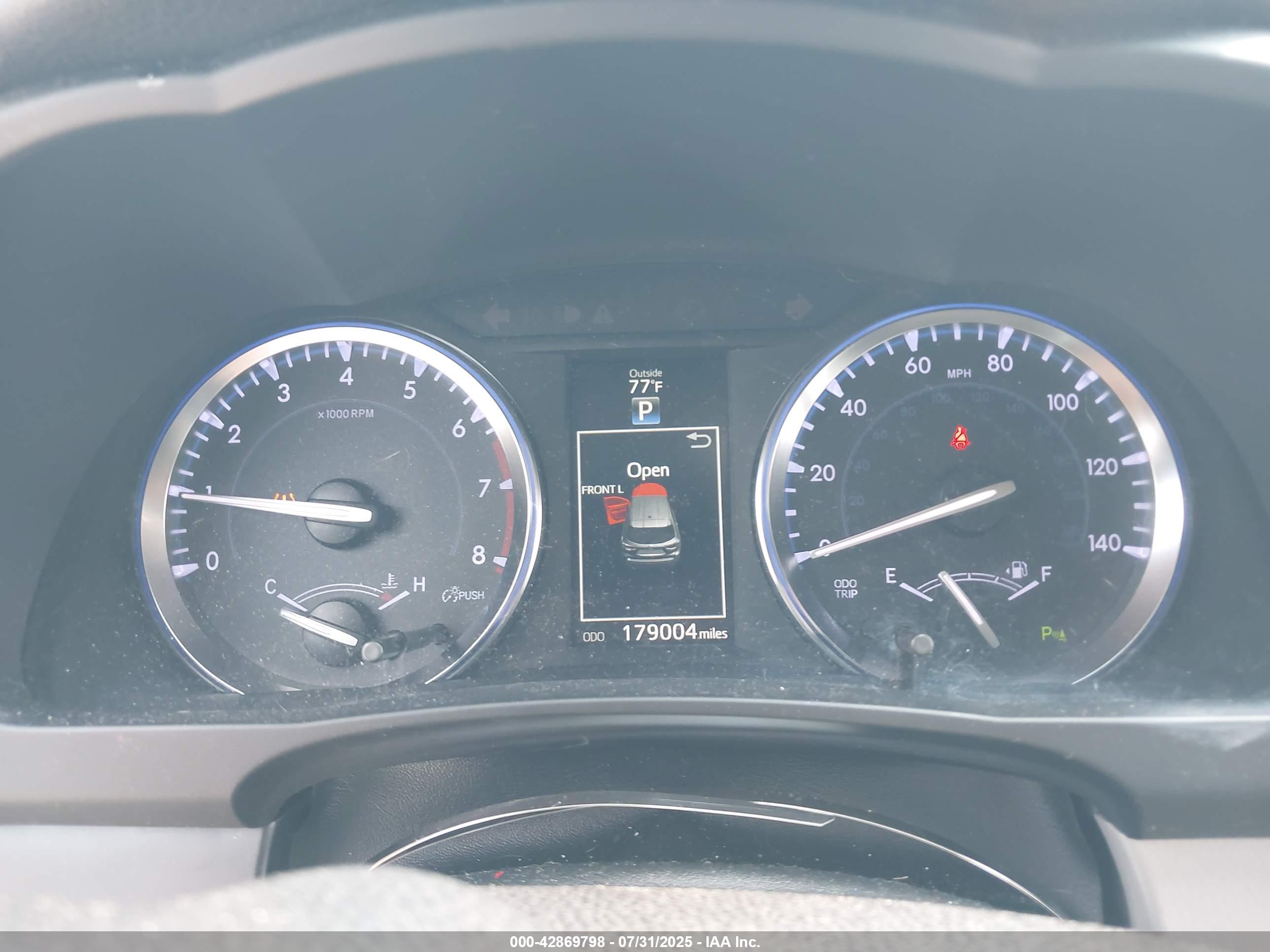 TOYOTA HIGHLANDER image 7