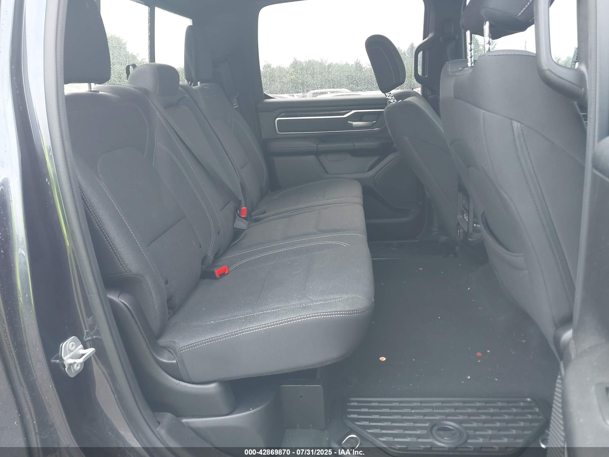 RAM 1500 image 8