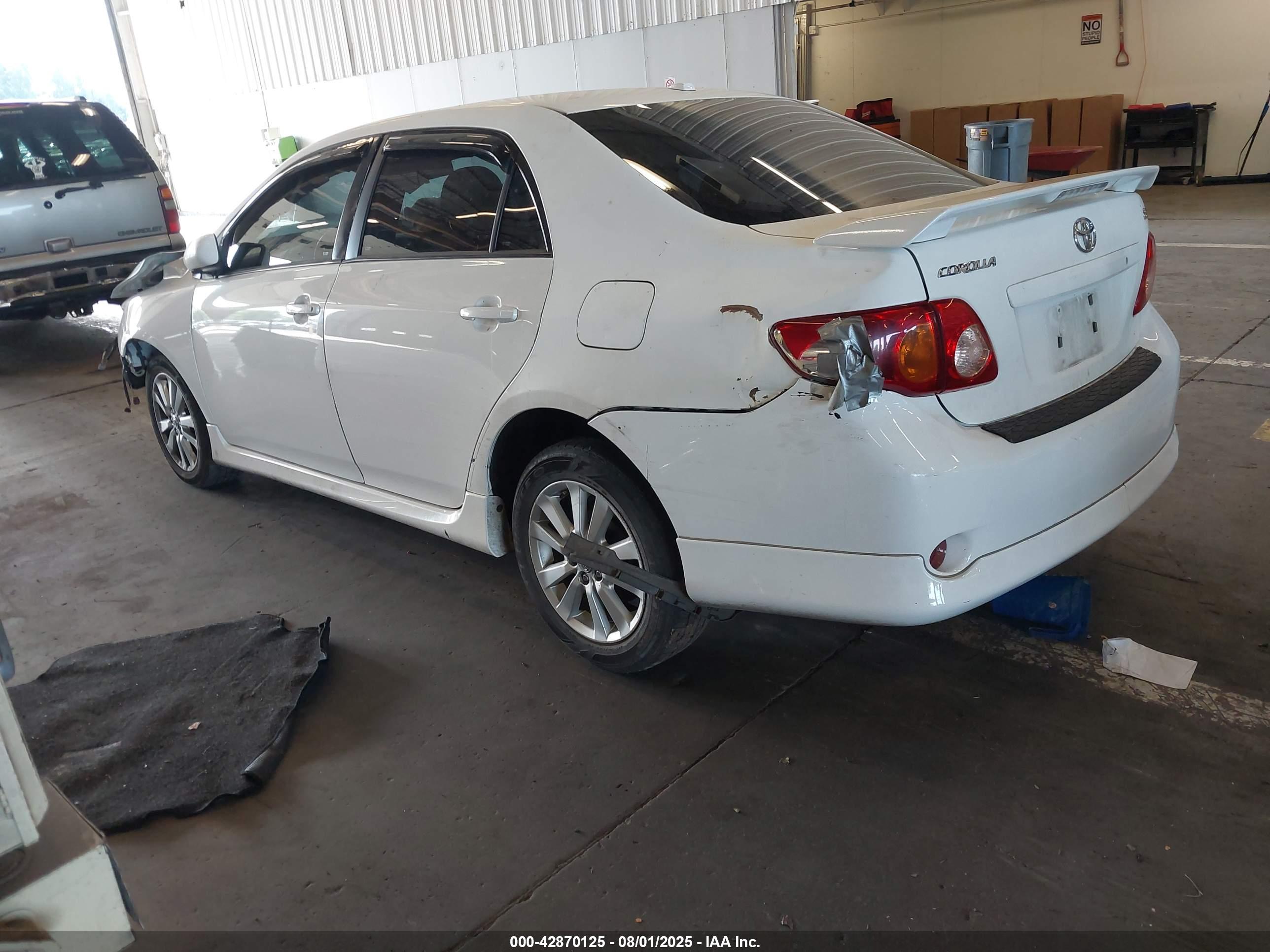 TOYOTA COROLLA image 3