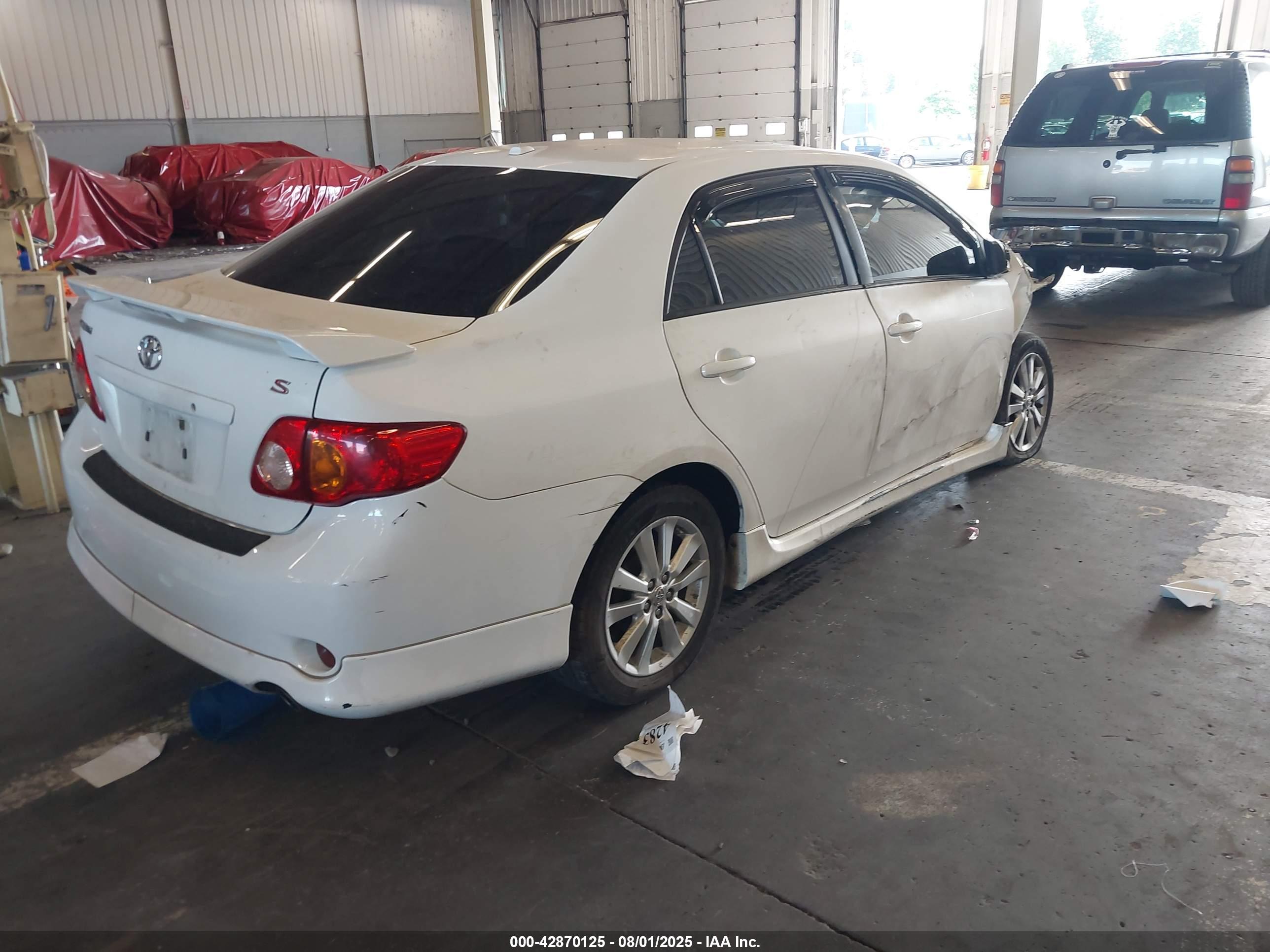 TOYOTA COROLLA image 4