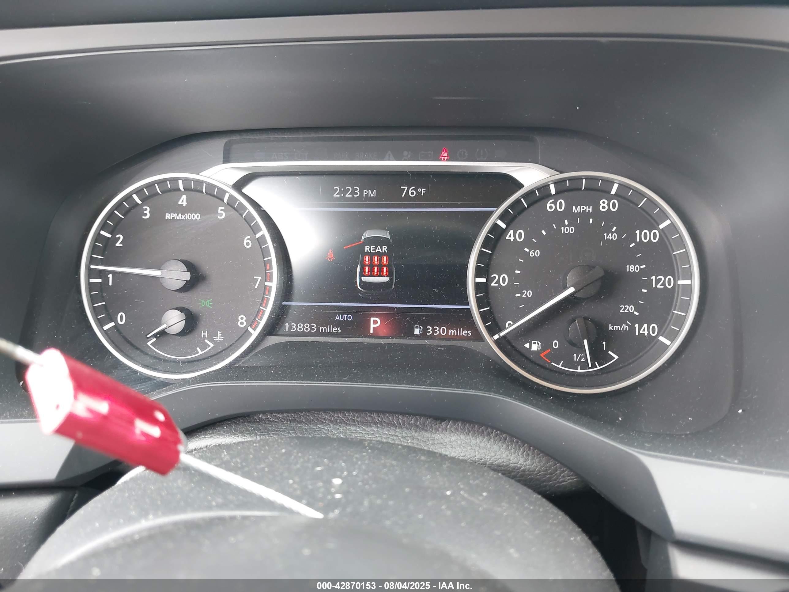 NISSAN PATHFINDER image 7