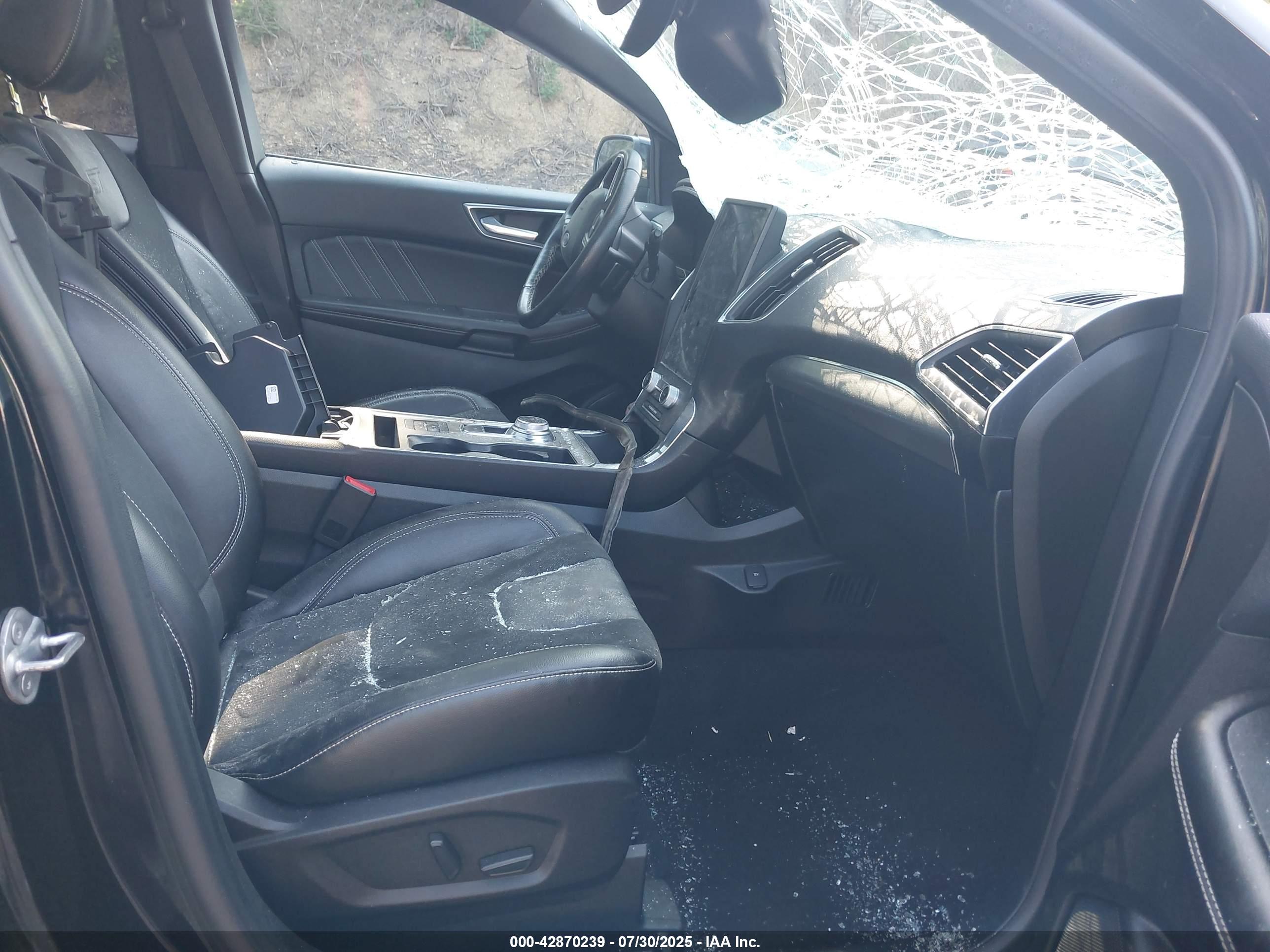 FORD EDGE image 5