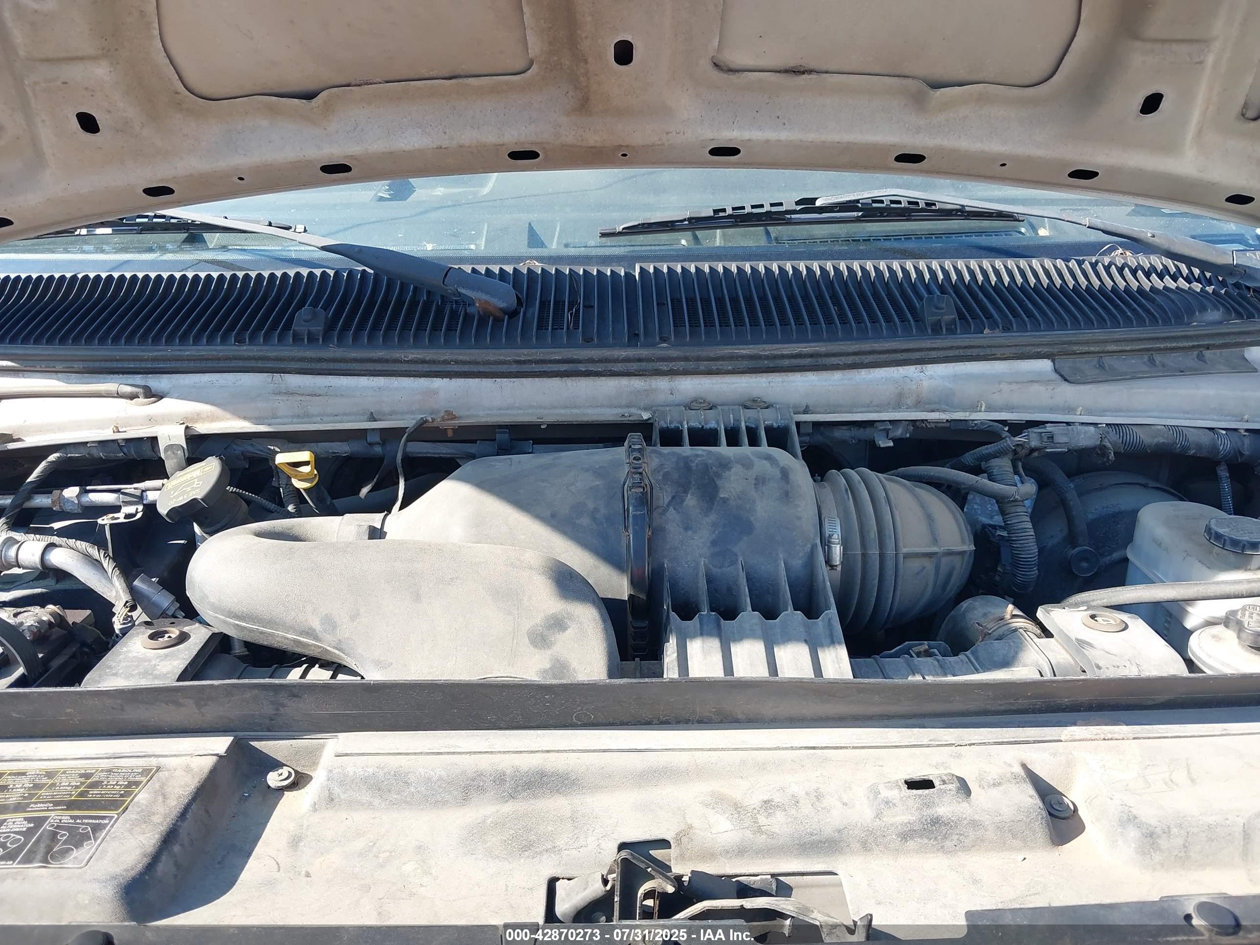 FORD E-150 image 10