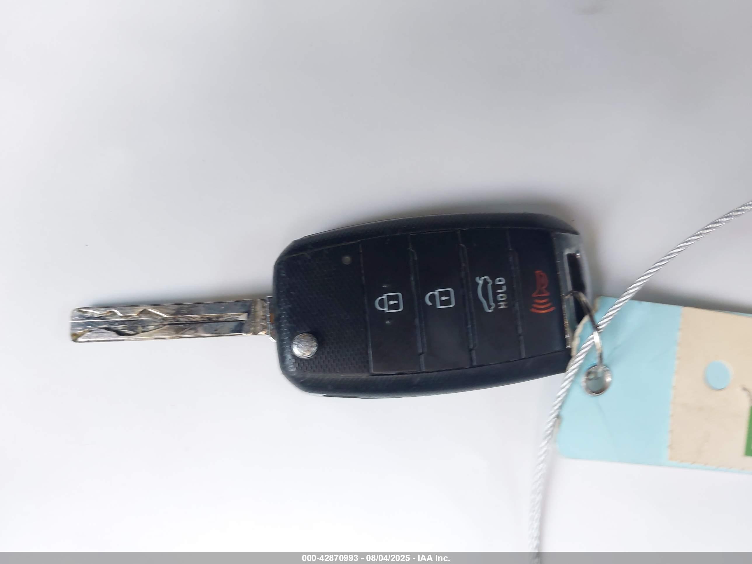KIA RIO image 11
