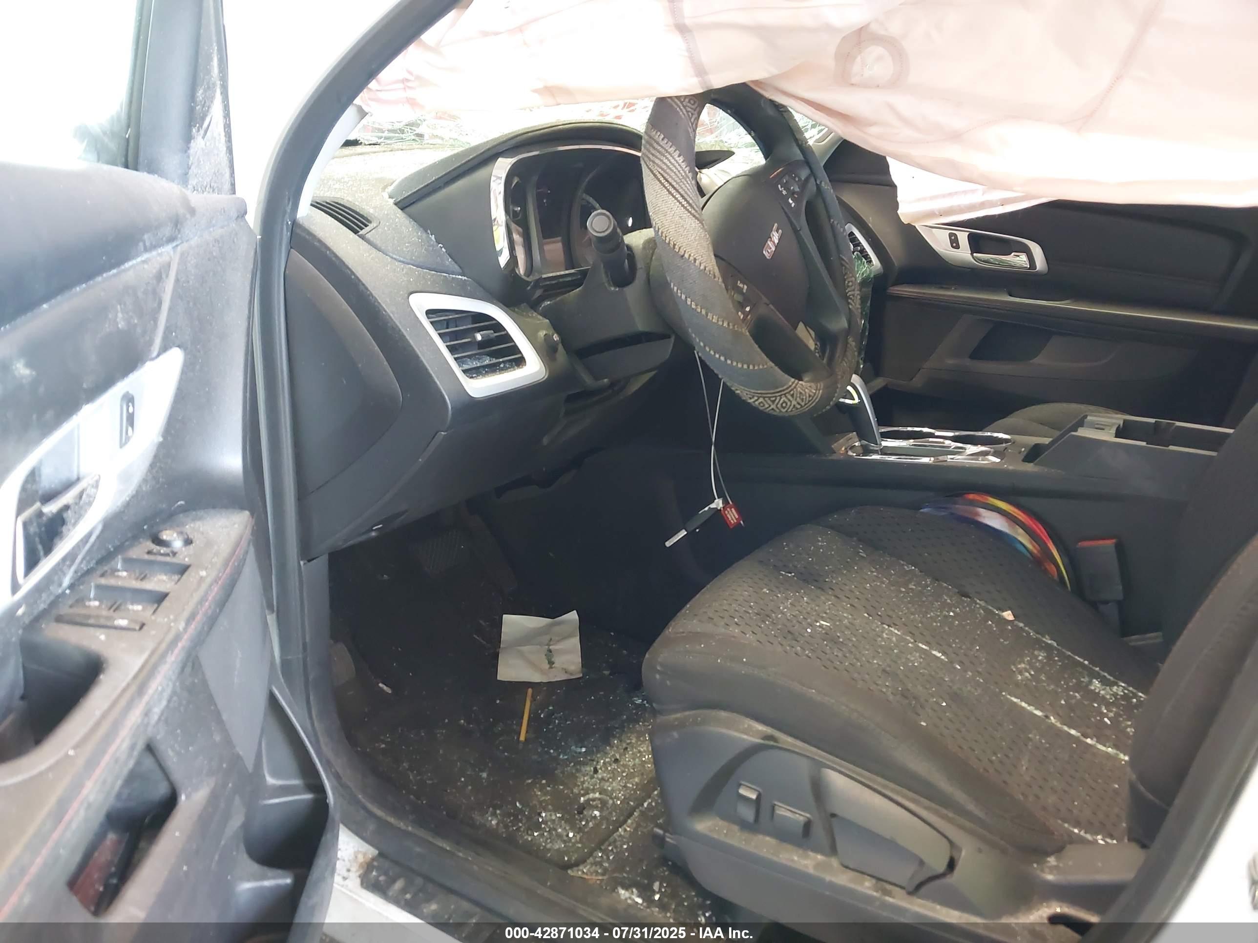 GMC TERRAIN image 8