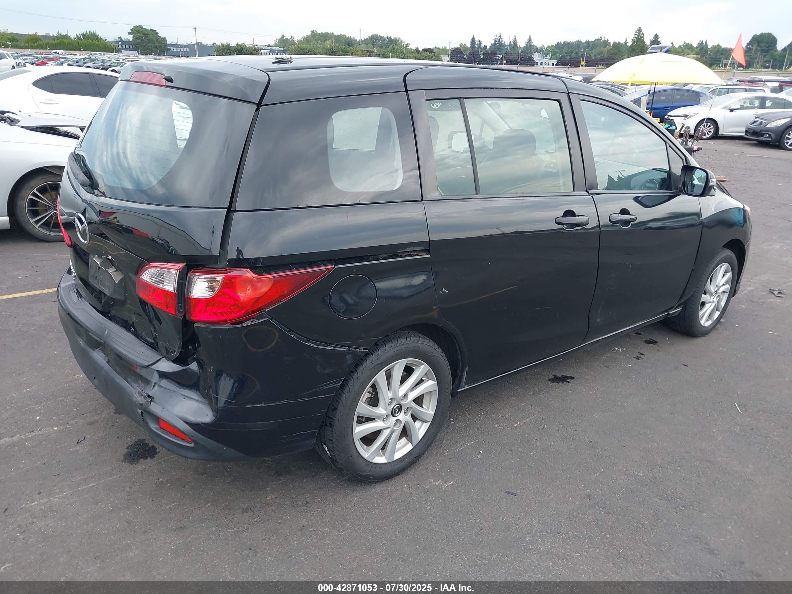 MAZDA MAZDA5 image 4