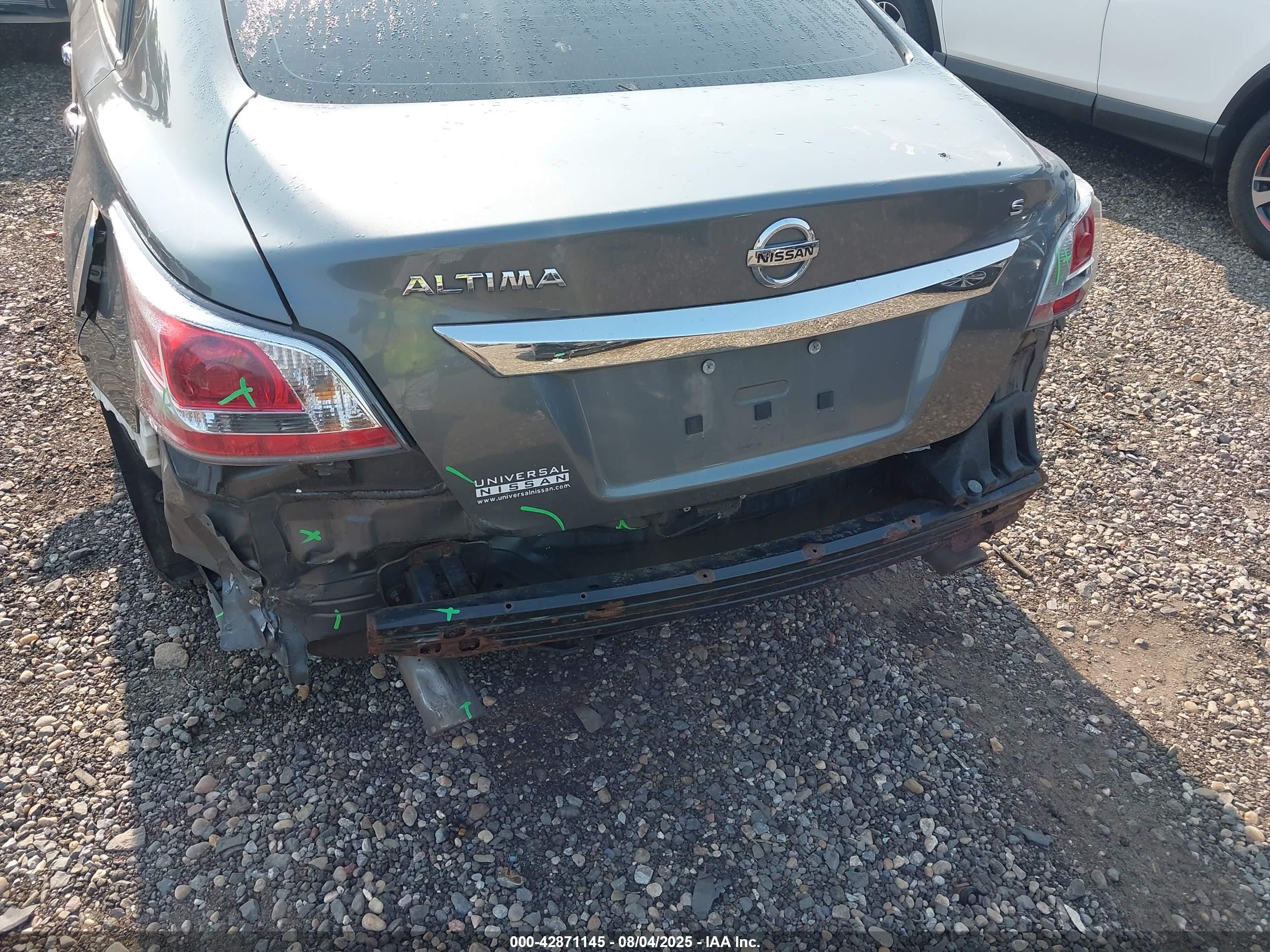 NISSAN ALTIMA image 6