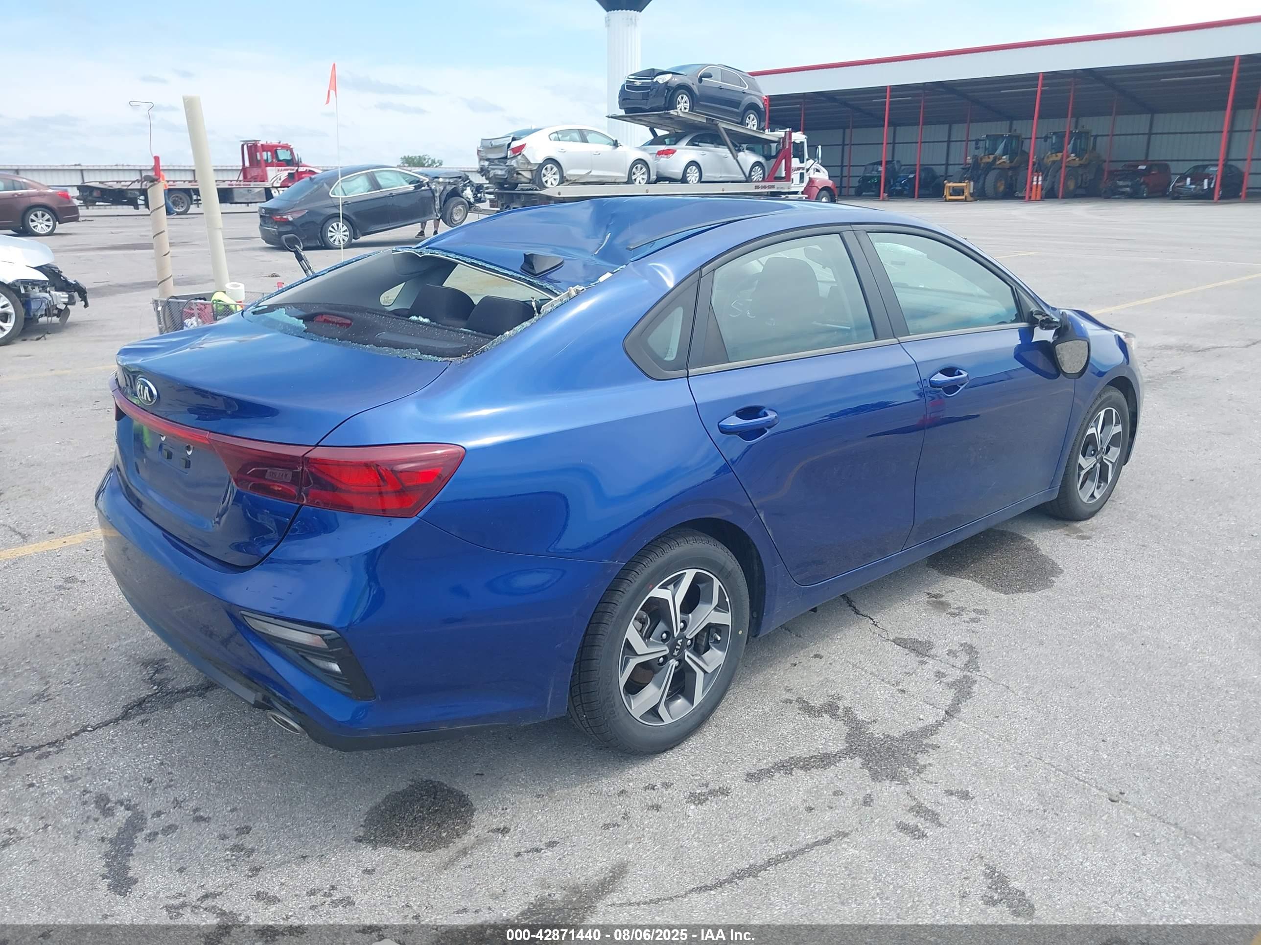 KIA FORTE image 4
