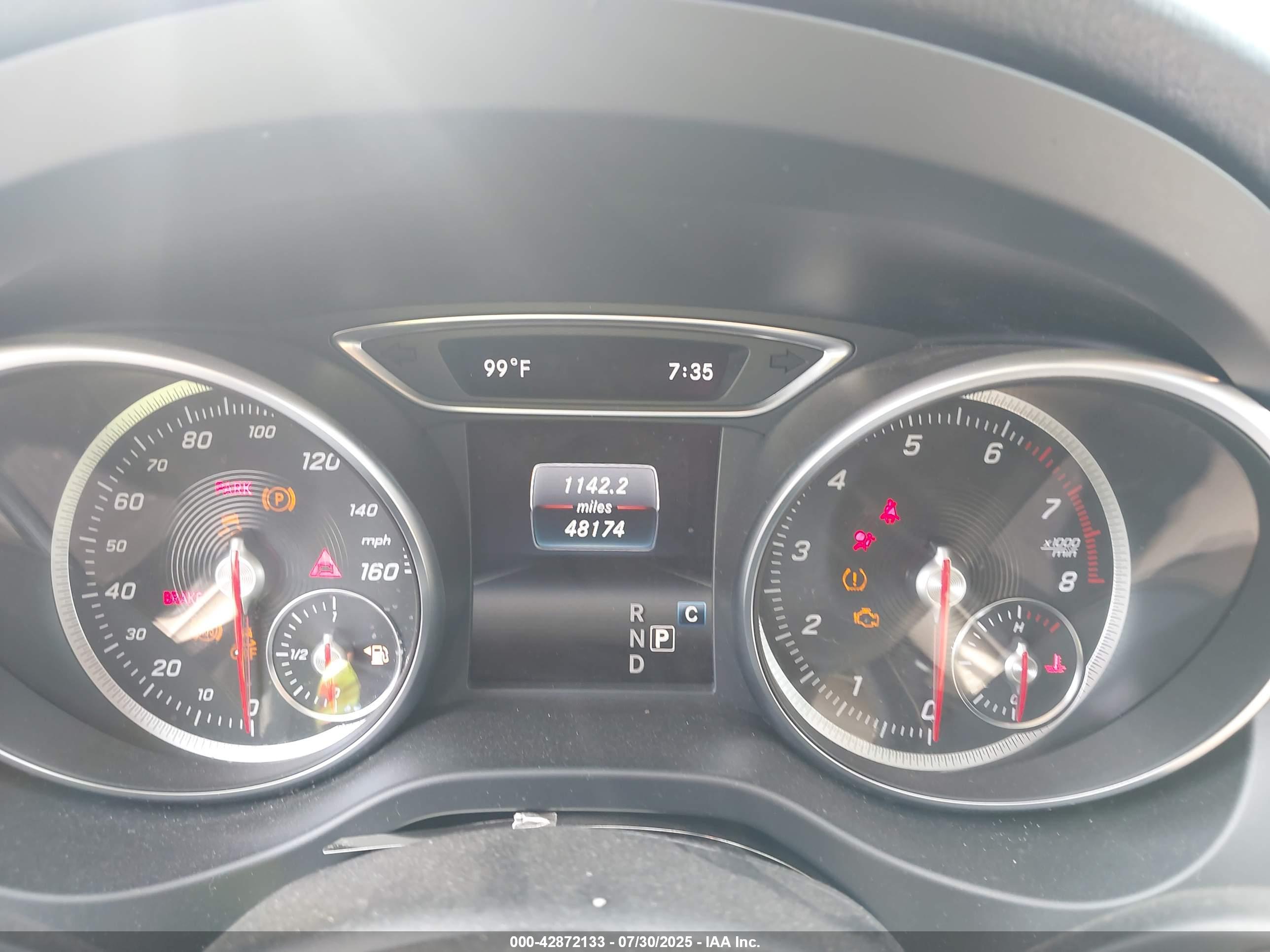 MERCEDES-BENZ GLA image 7