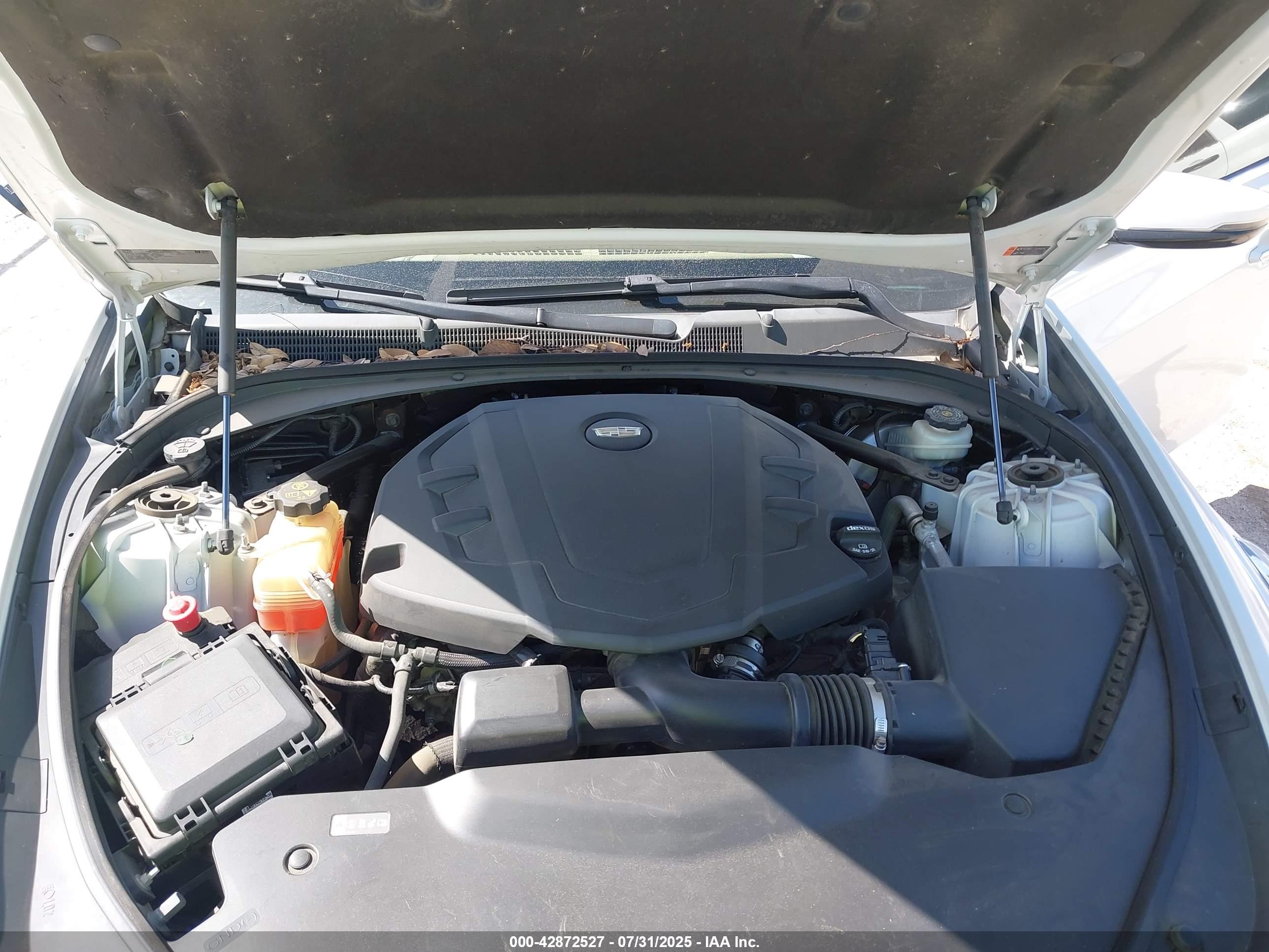 CADILLAC CTS image 10