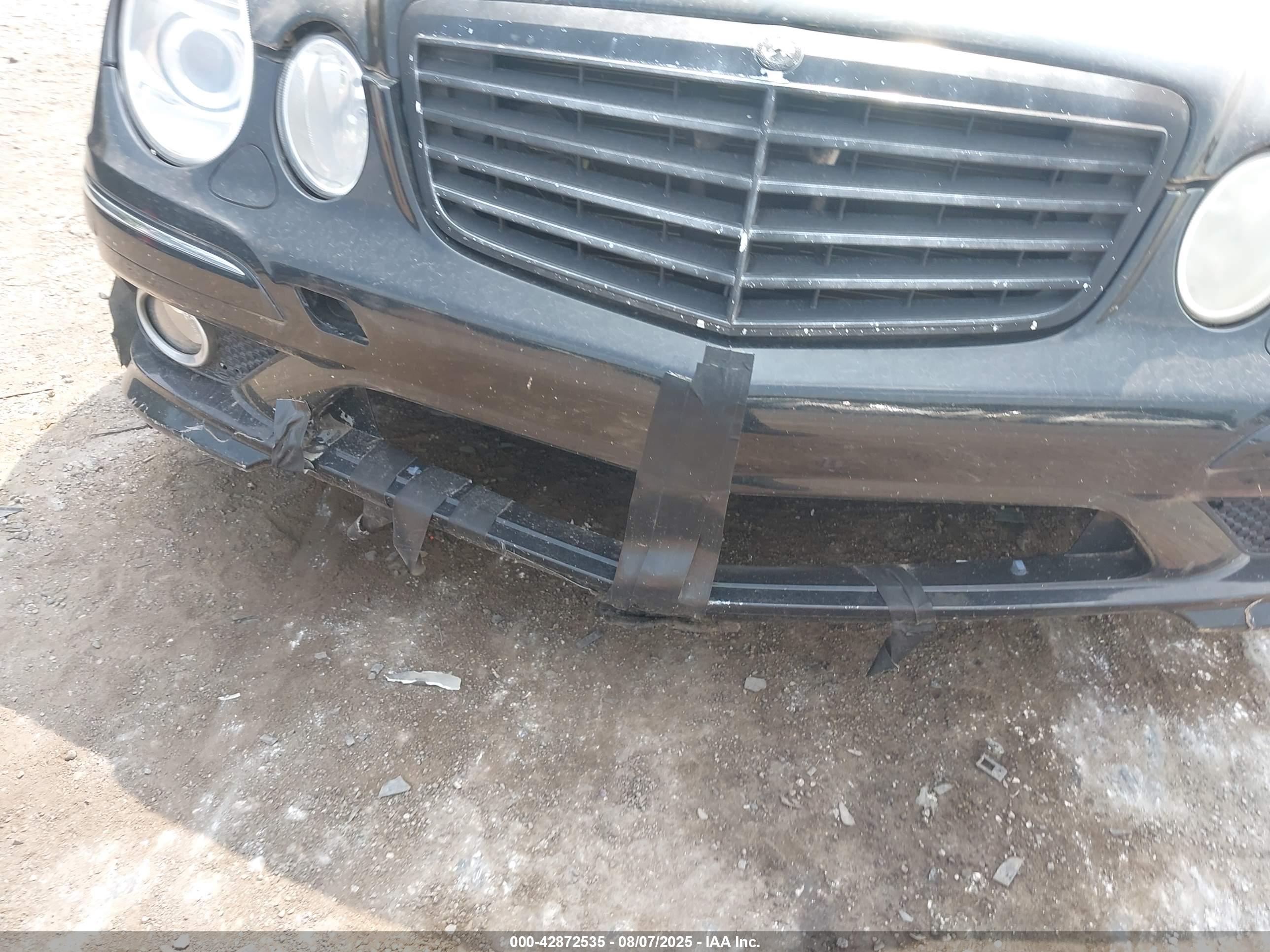 MERCEDES-BENZ E image 6