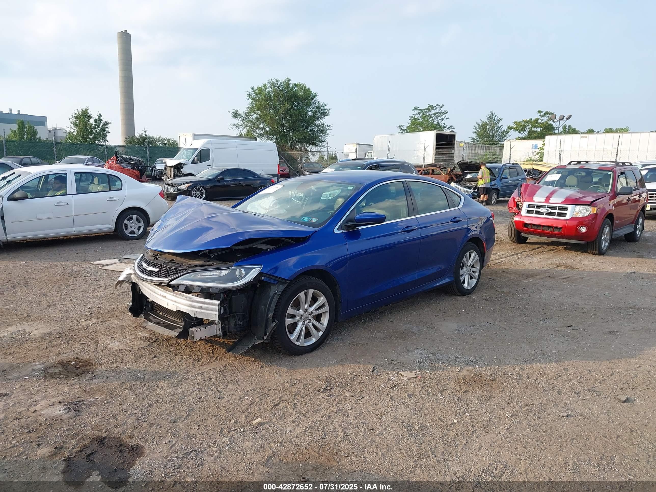CHRYSLER 200 image 2