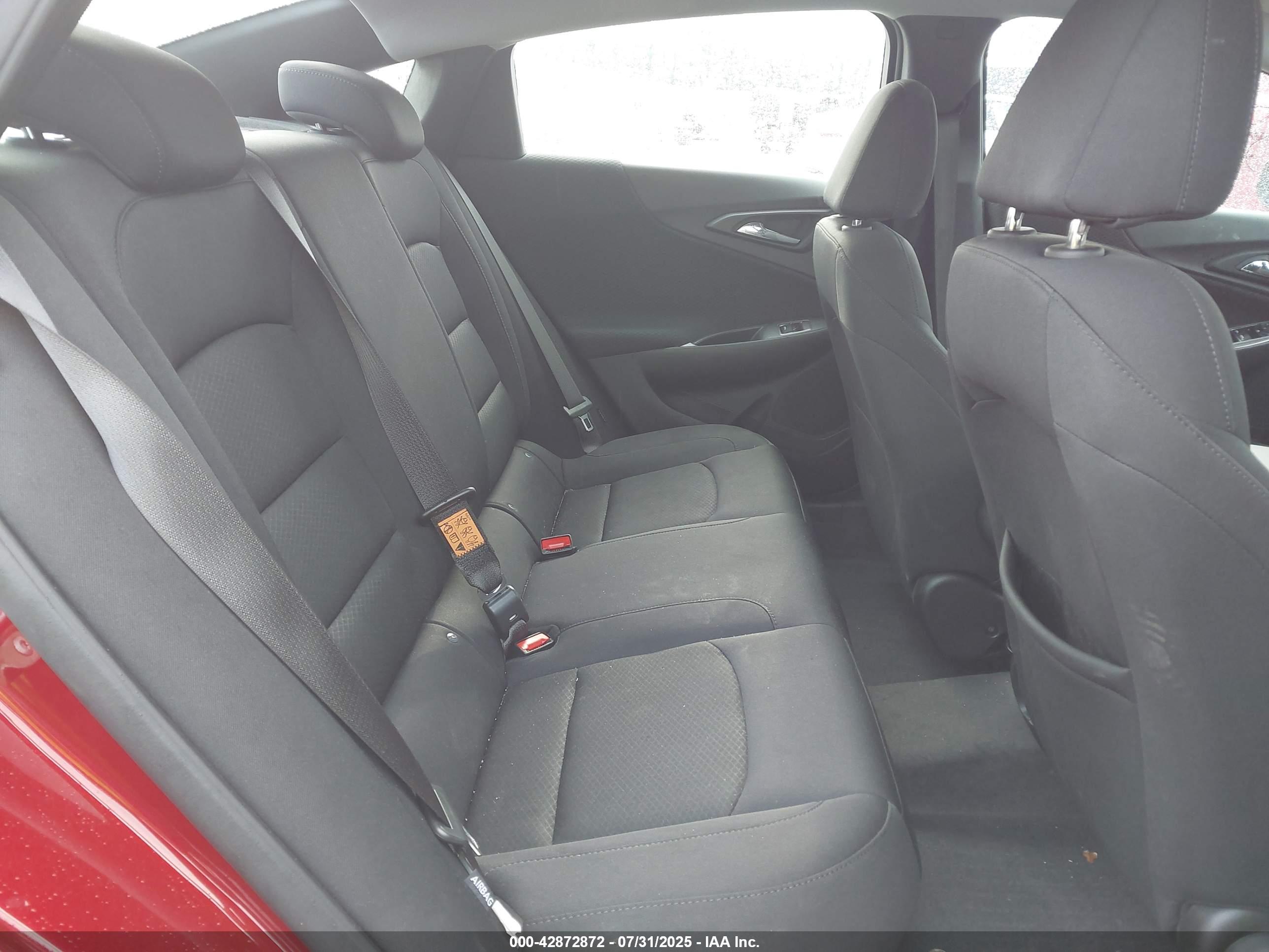 CHEVROLET MALIBU image 8