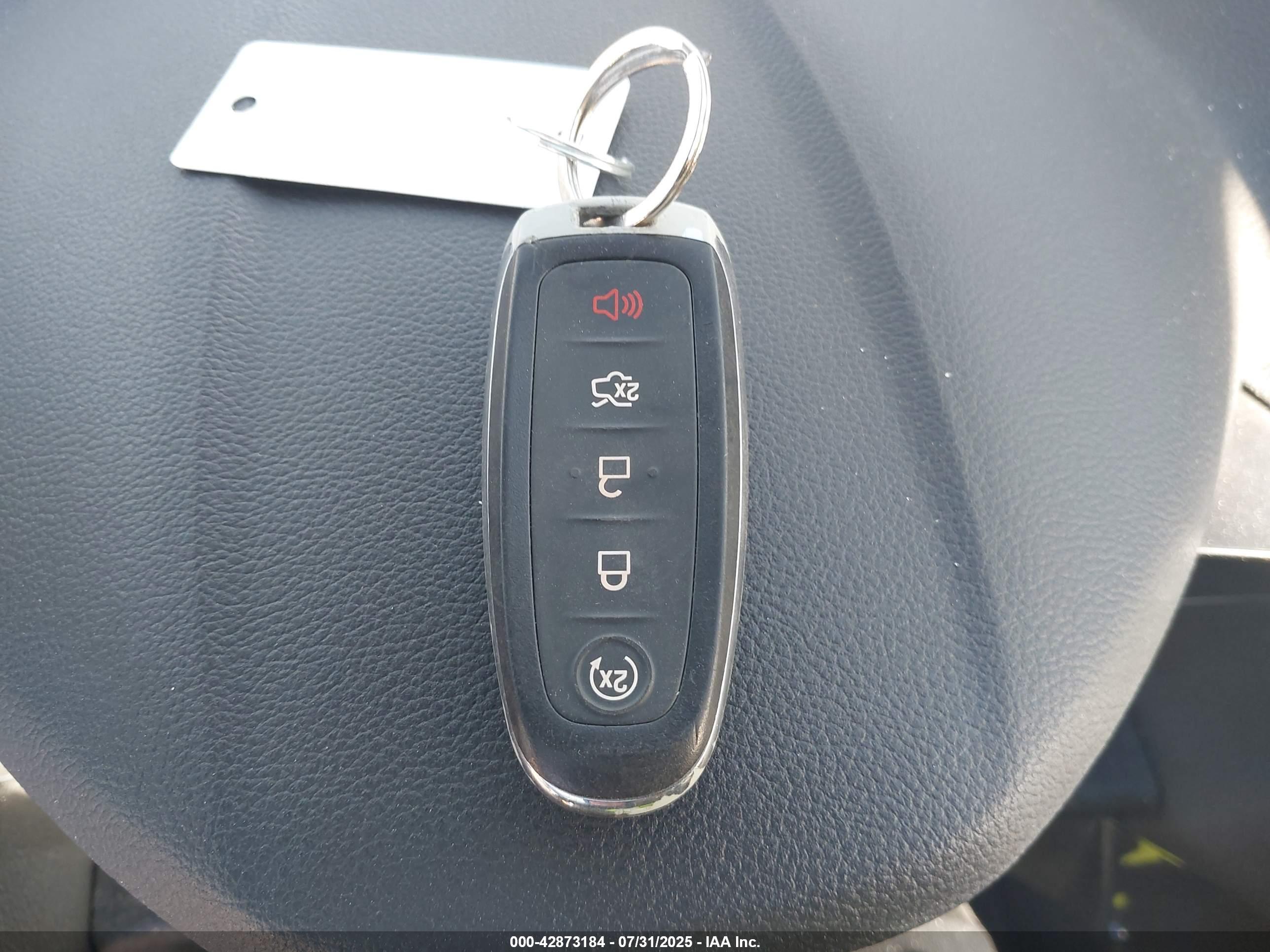 FORD ESCAPE image 11
