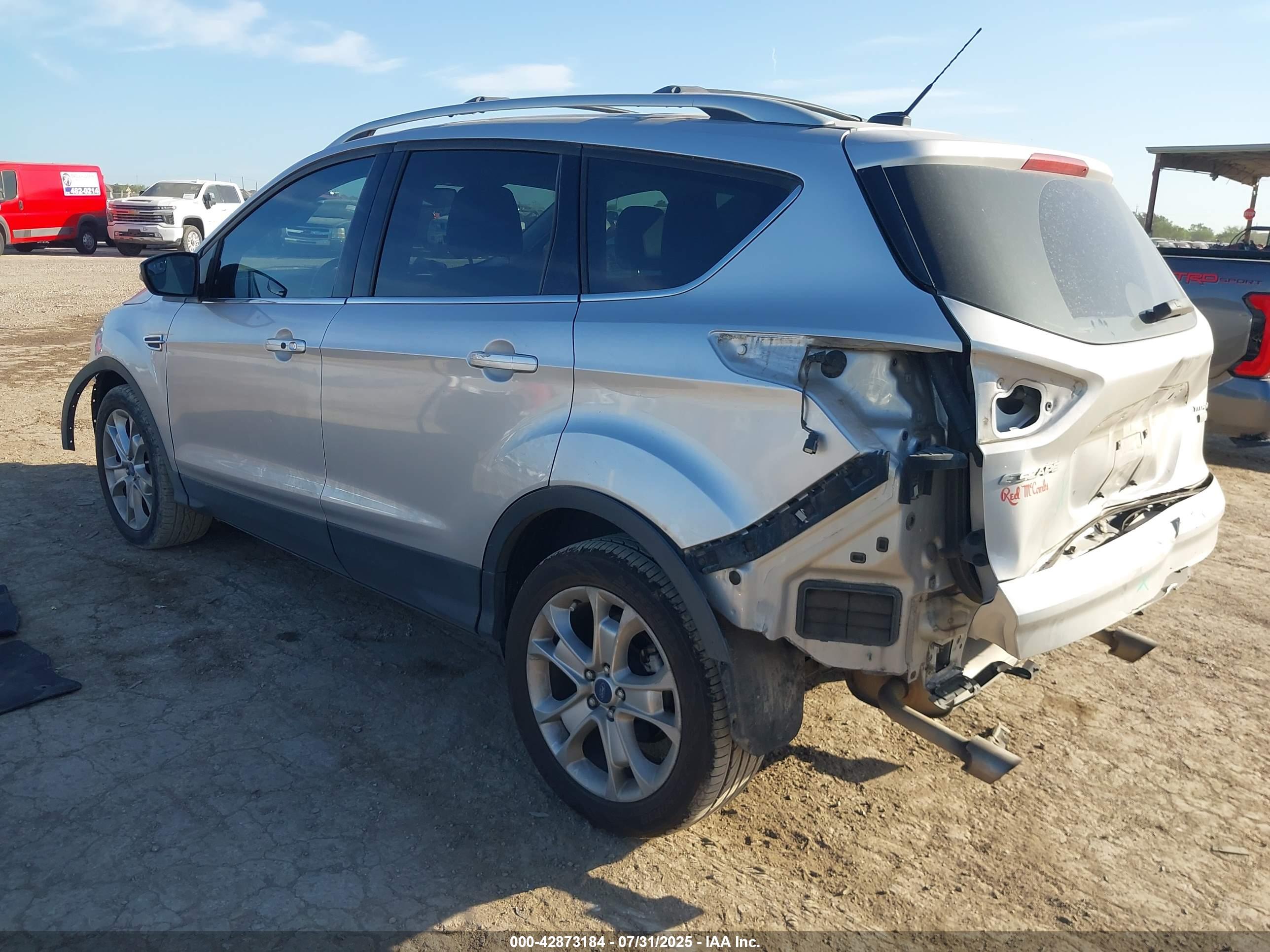 FORD ESCAPE image 3