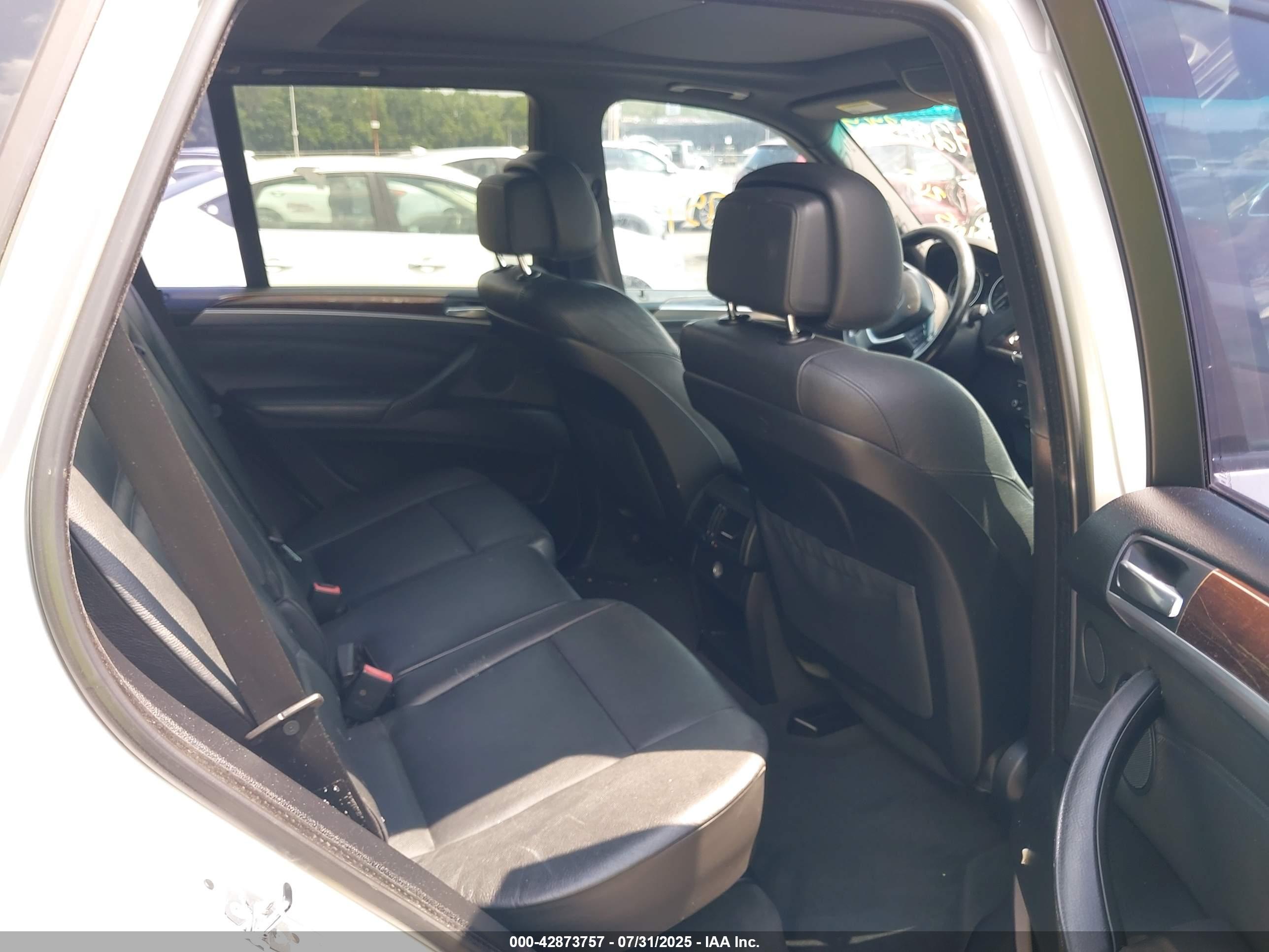 BMW X5 image 8