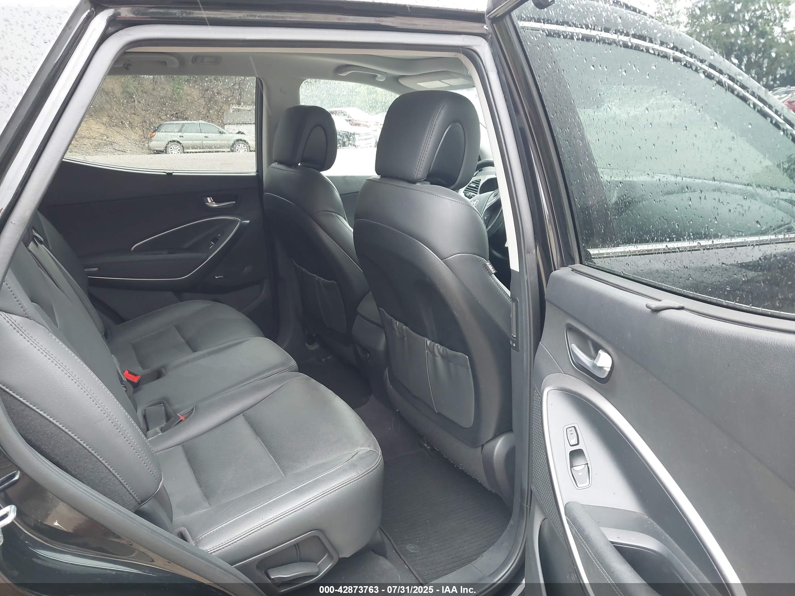 HYUNDAI SANTA image 8
