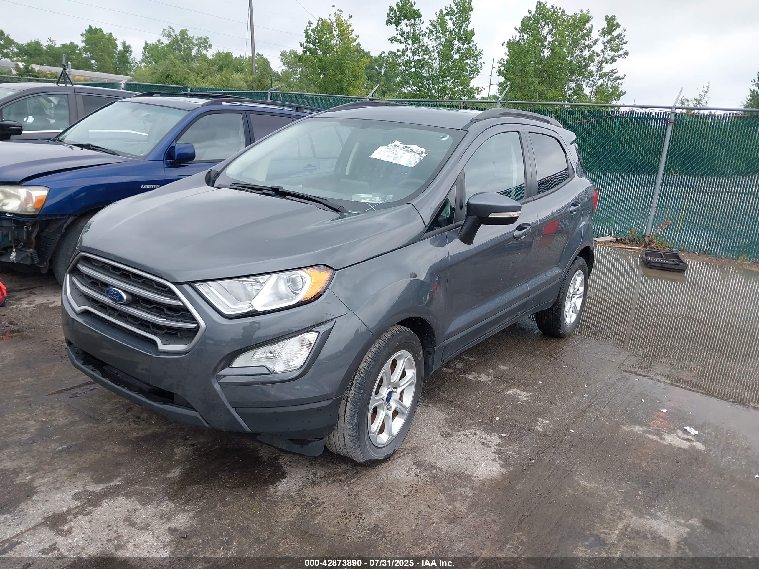 FORD ECOSPORT image 2