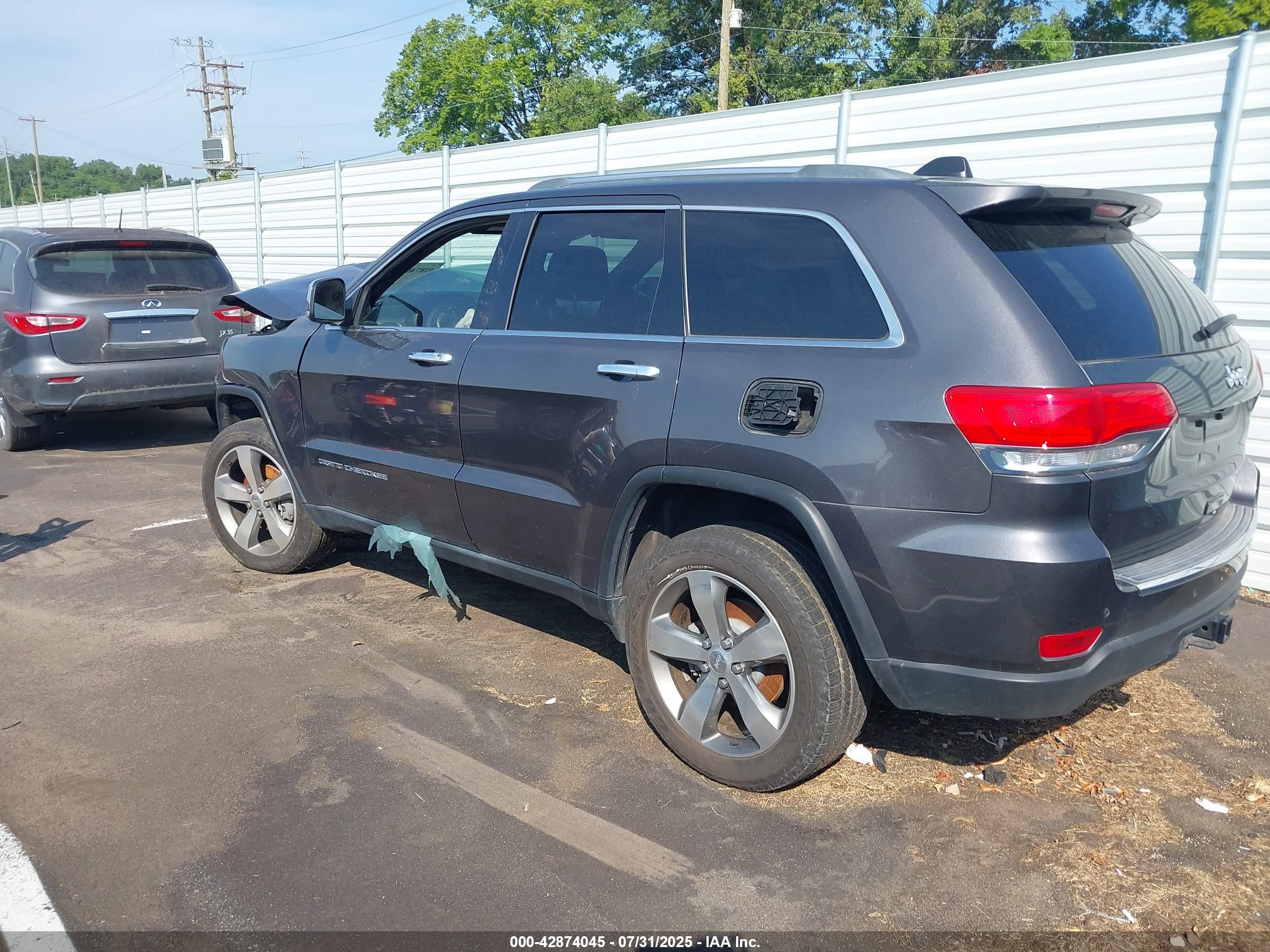 JEEP GRAND image 3