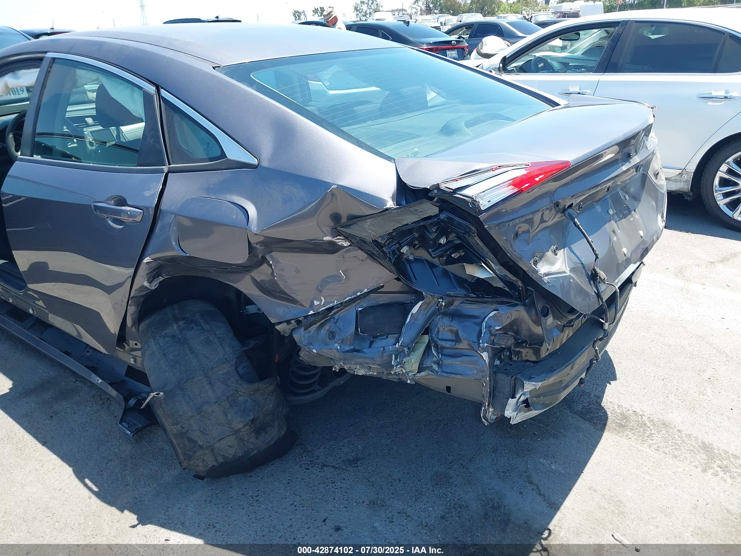 HONDA CIVIC image 6