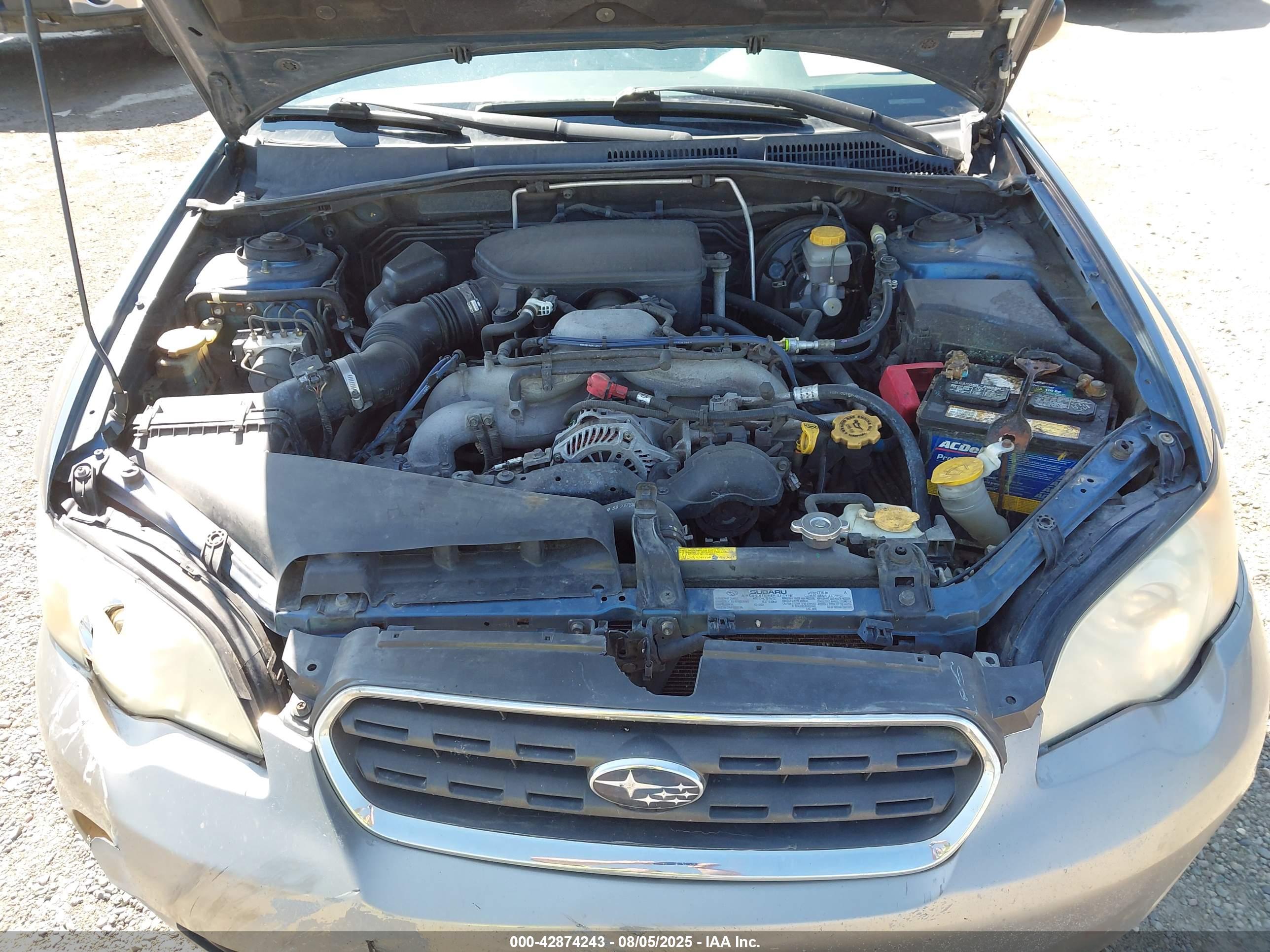 SUBARU OUTBACK image 10