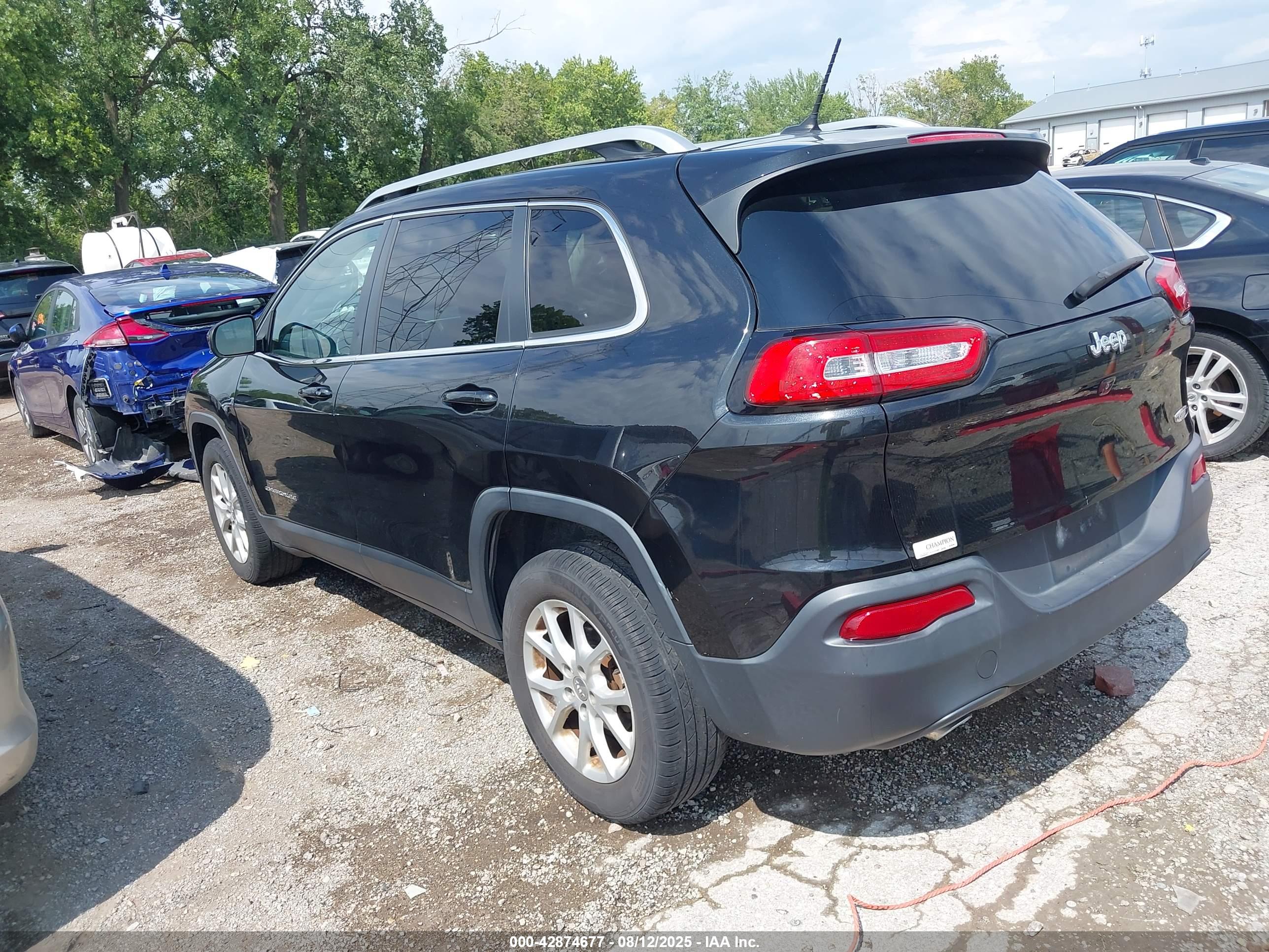 JEEP CHEROKEE image 3