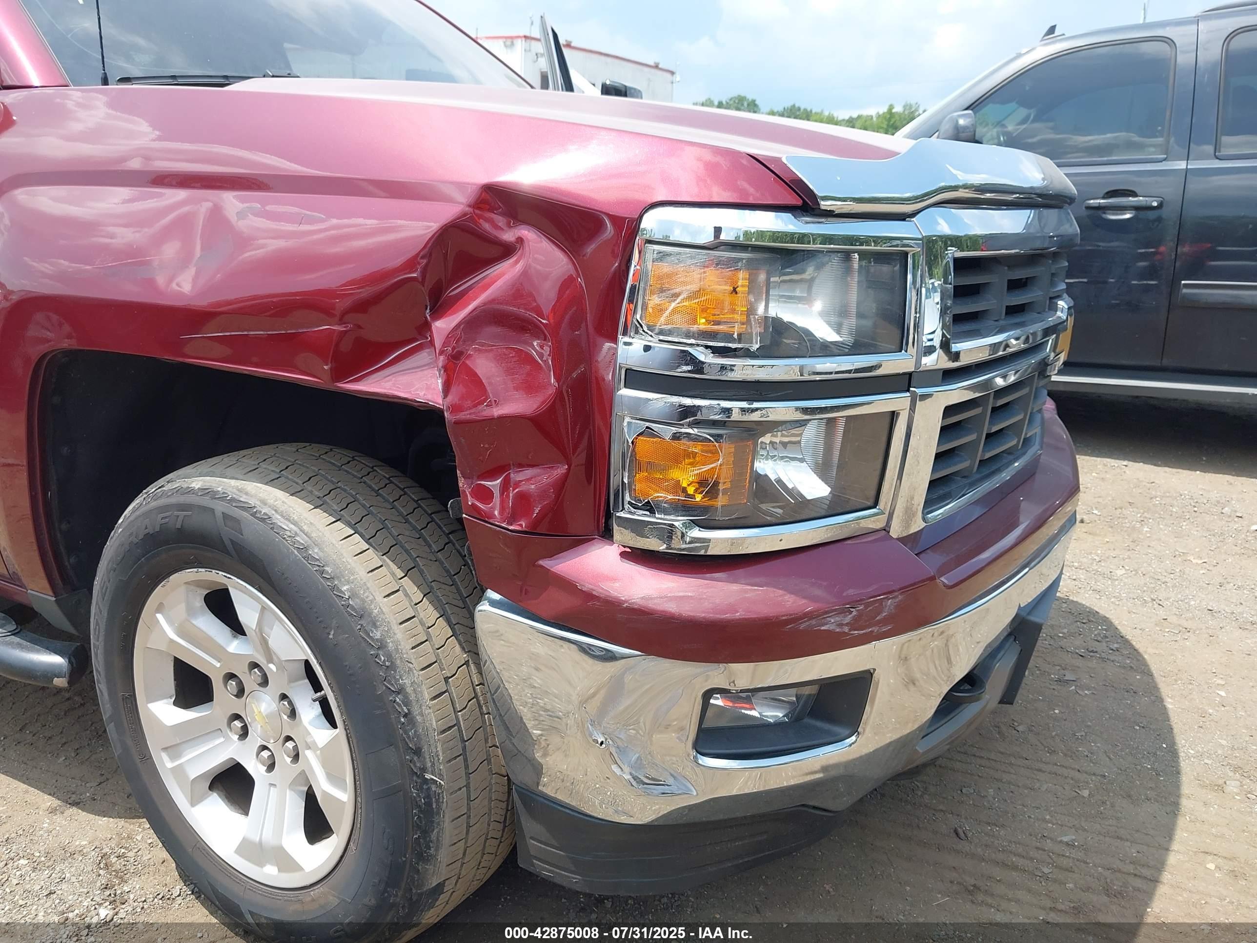 CHEVROLET SILVERADO image 6